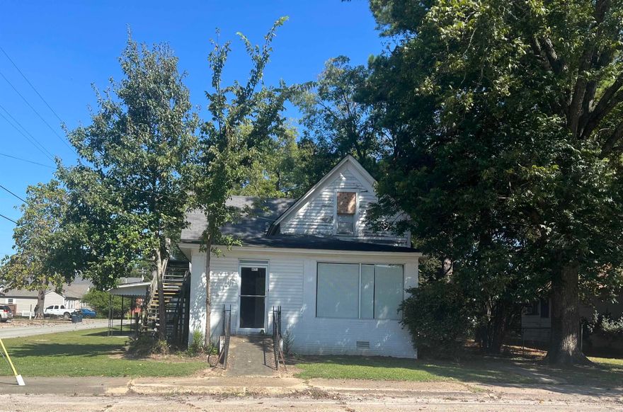 Attention investors! Don’t miss this income-generating triplex located at 491 W Main Street, right in the heart of Piggott, AR. With a total of 2,910 sq ft spread across three separate apartments, this multifamily property is a rare find offering both immediate cash flow and long-term potential.  Situated on a manageable 0.16-acre lot, each unit is individually metered, allowing for flexible leasing options. Whether you're expanding your rental portfolio or diving into real estate investing for the first time, this triplex provides an excellent opportunity with multiple revenue streams under one roof.