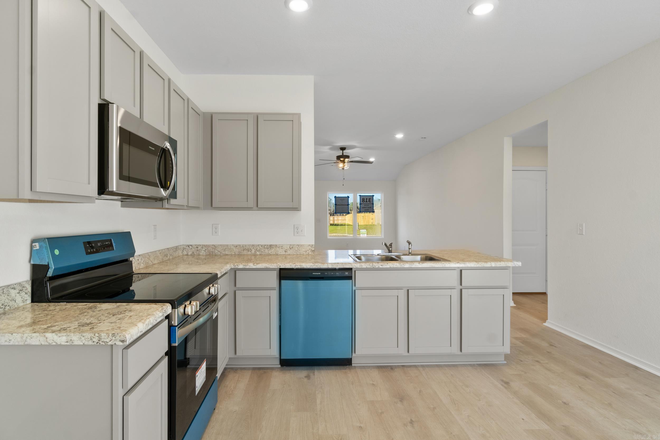 SPRINGLAKE TRAILS - Residential