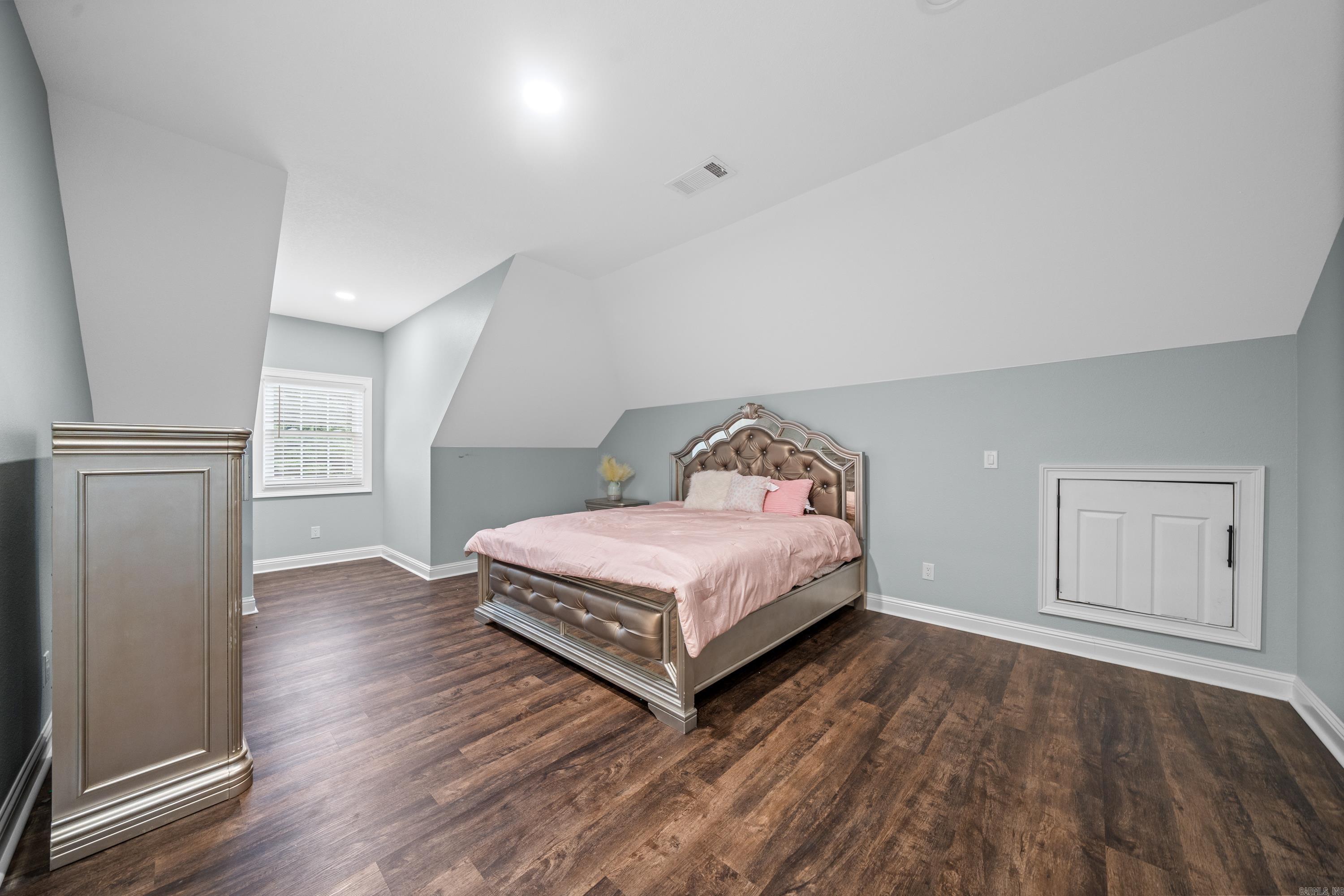 QUAIL RIDGE ESTATES - Residential