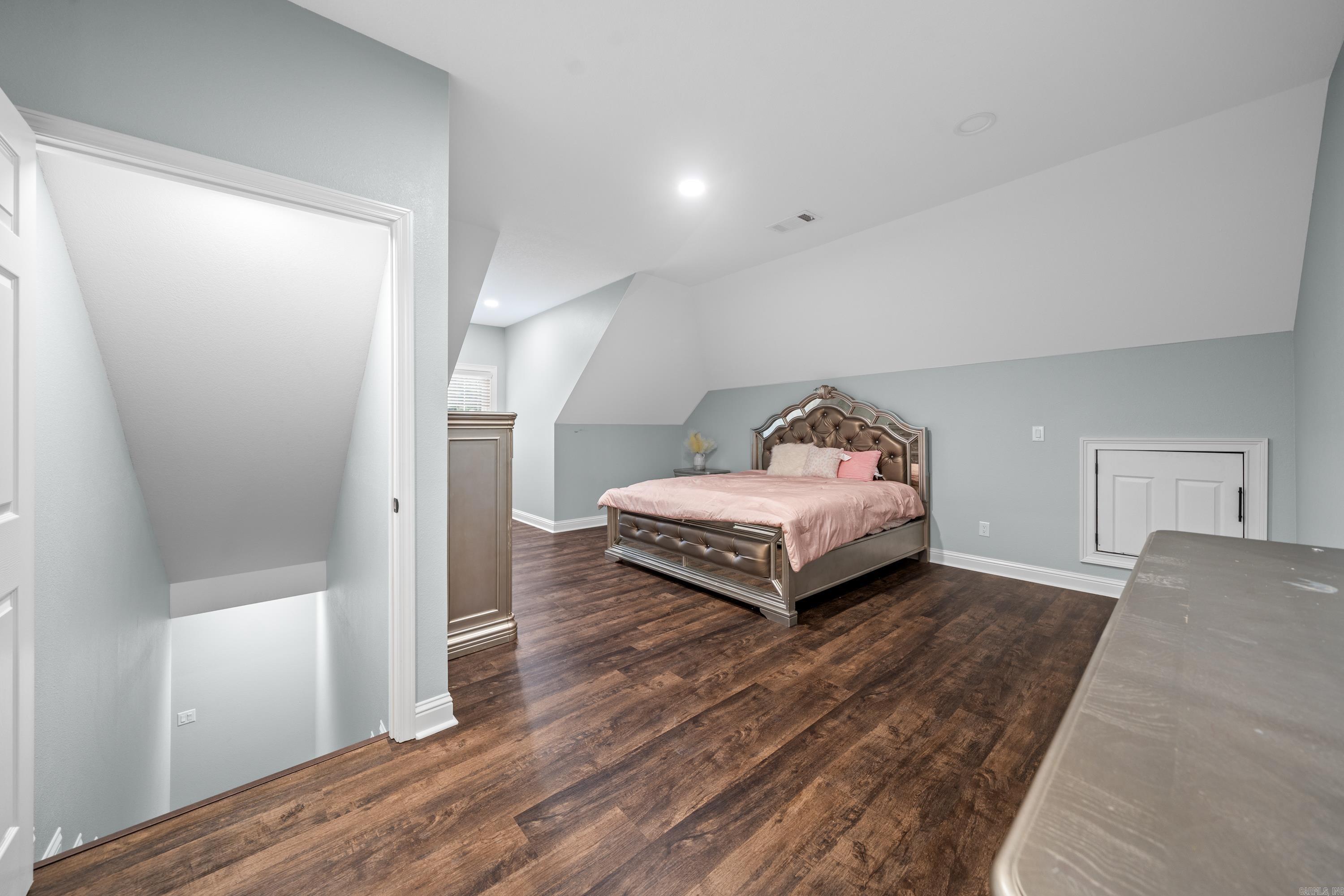 QUAIL RIDGE ESTATES - Residential