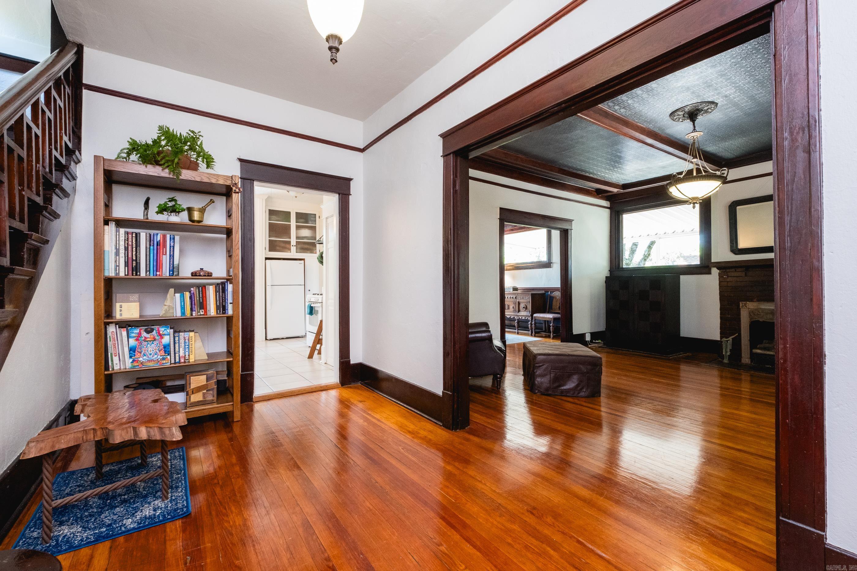 VIRGINIA HGTS - Residential