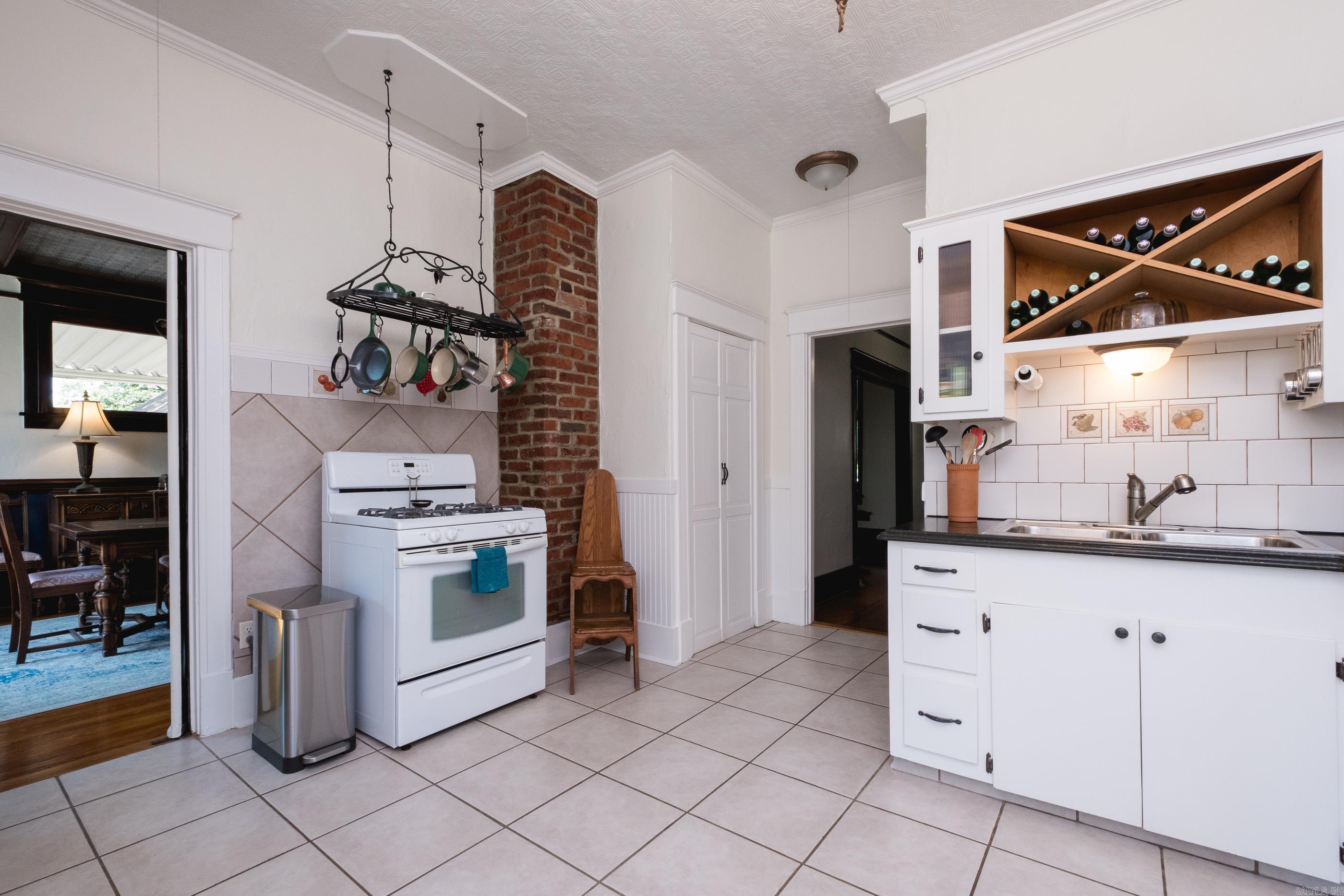 VIRGINIA HGTS - Residential