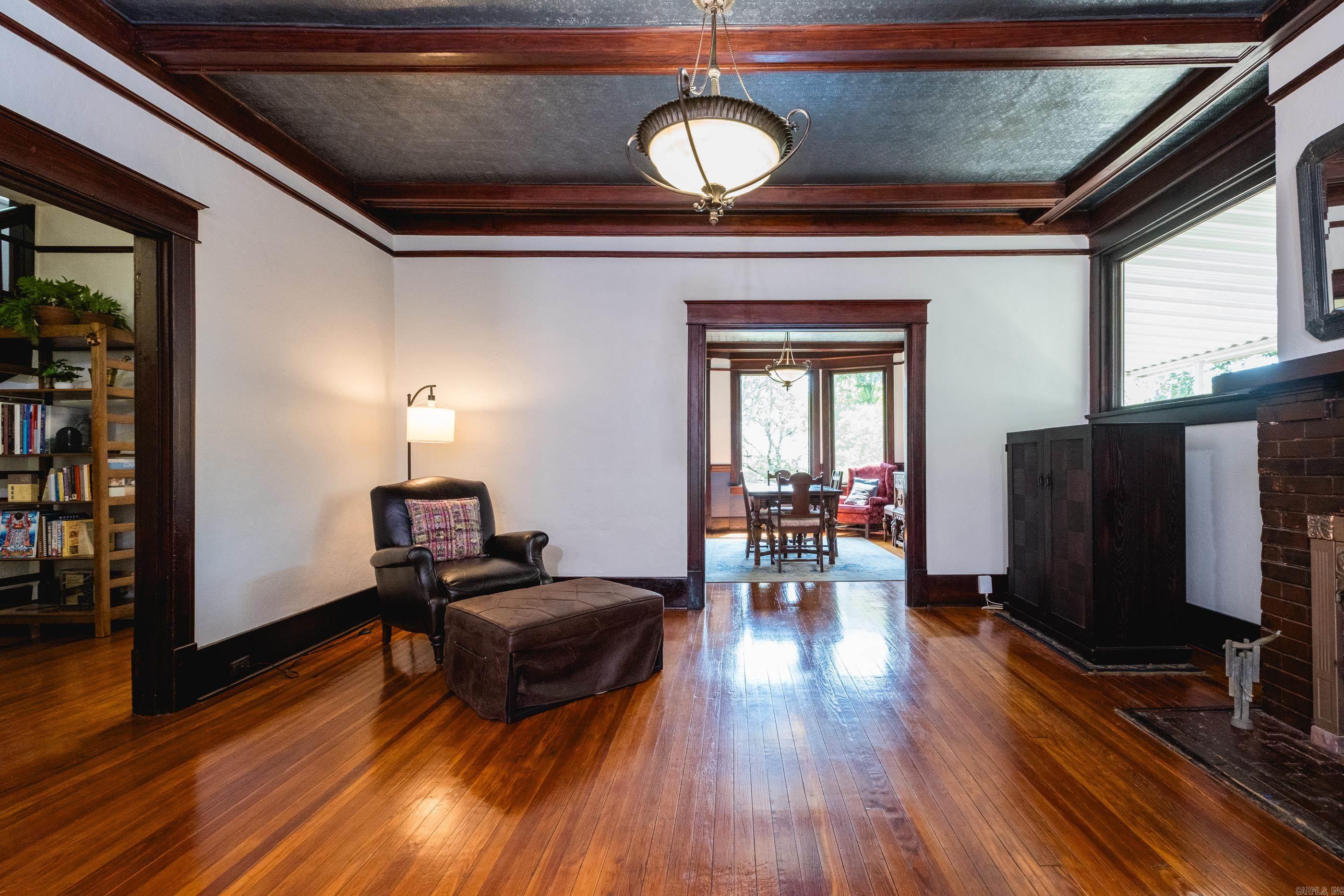 VIRGINIA HGTS - Residential