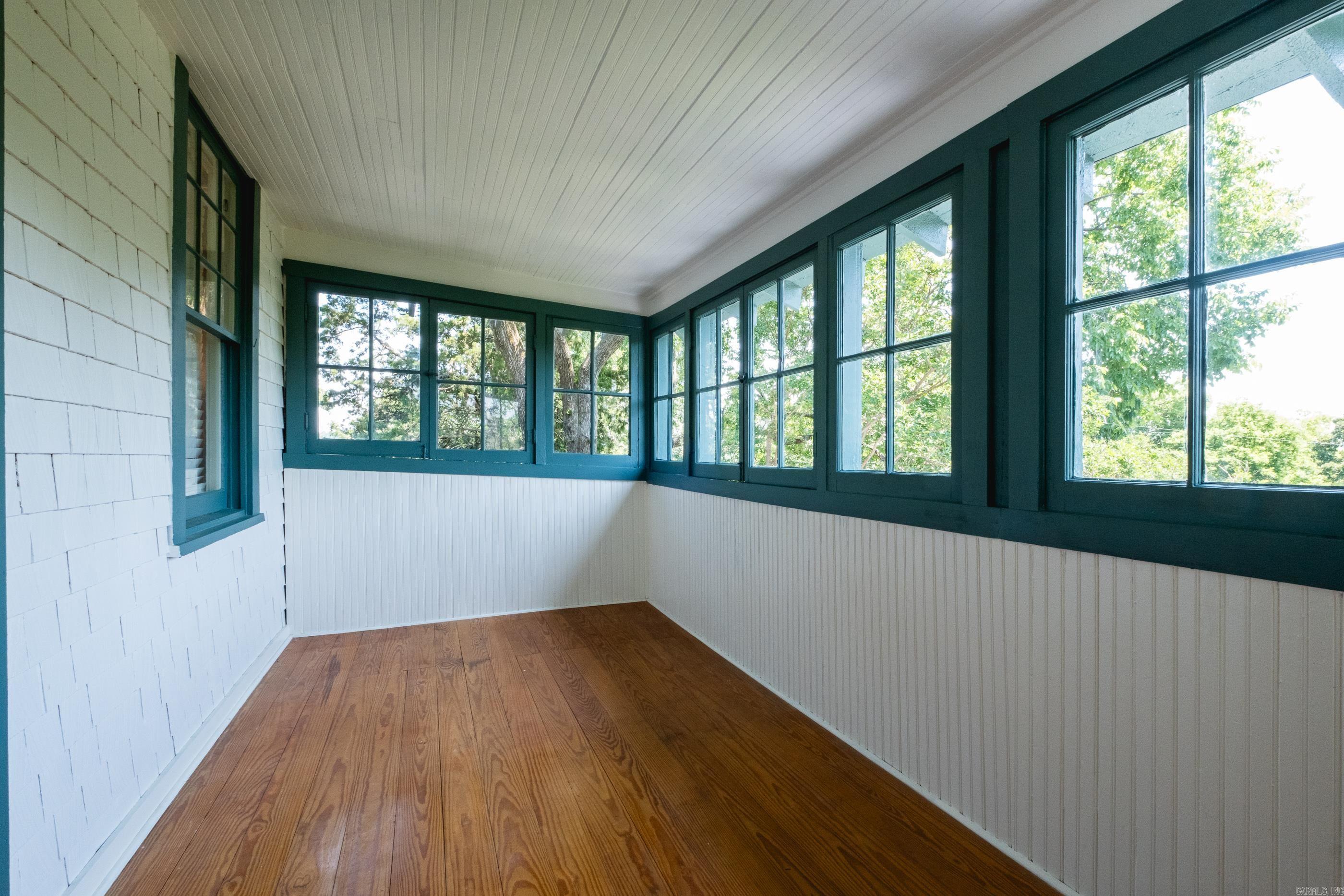 VIRGINIA HGTS - Residential