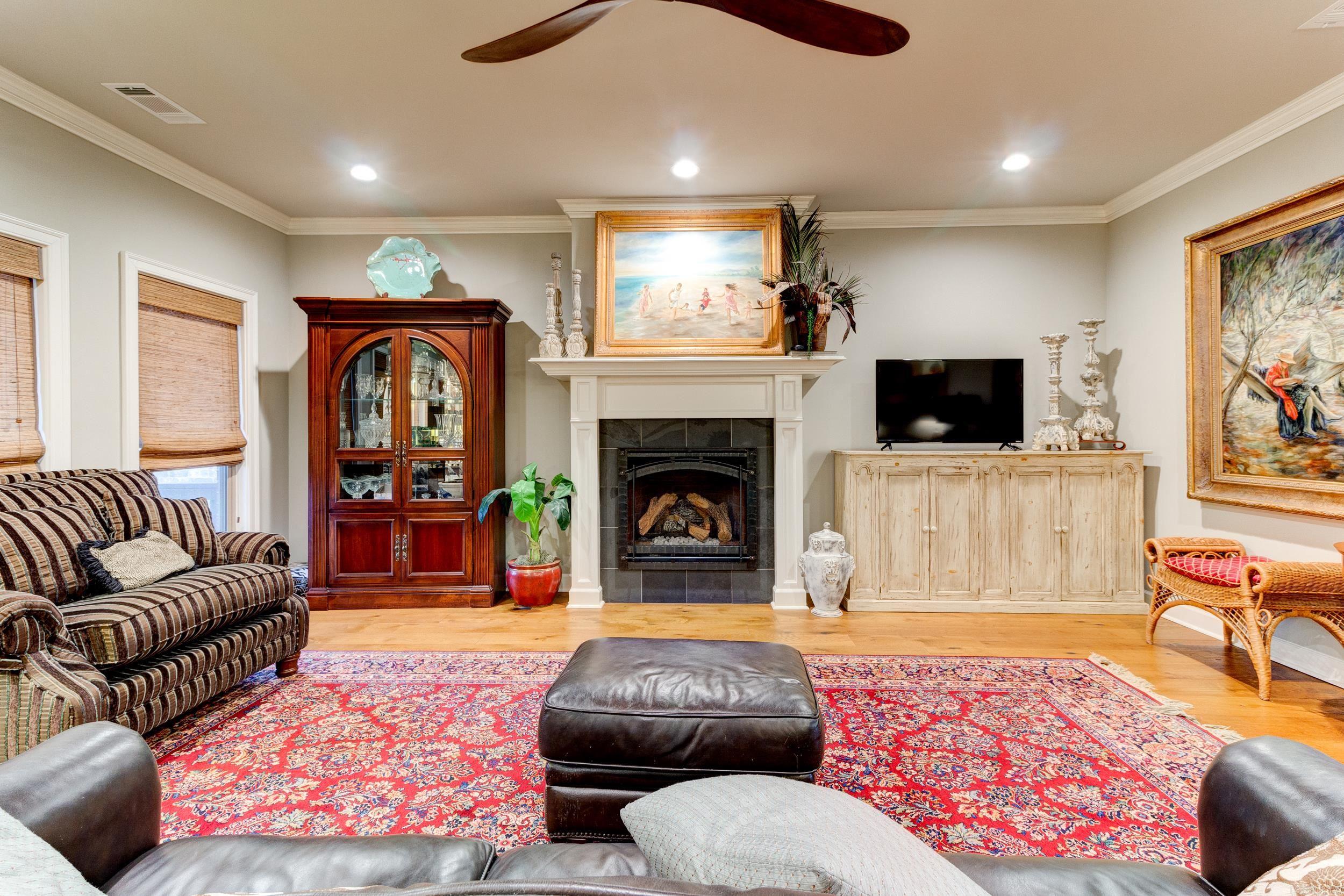 GREYSTONE - Residential