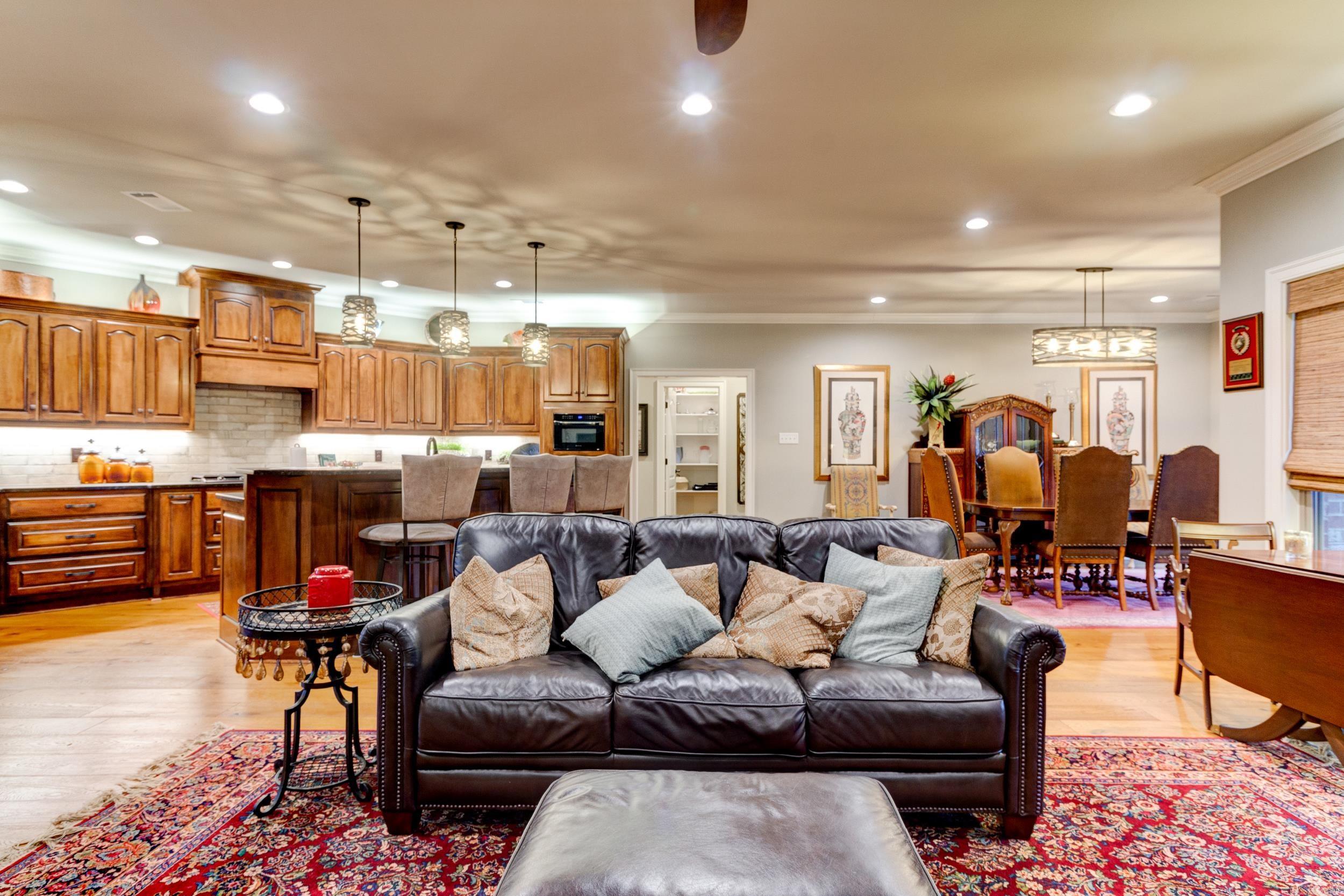 GREYSTONE - Residential