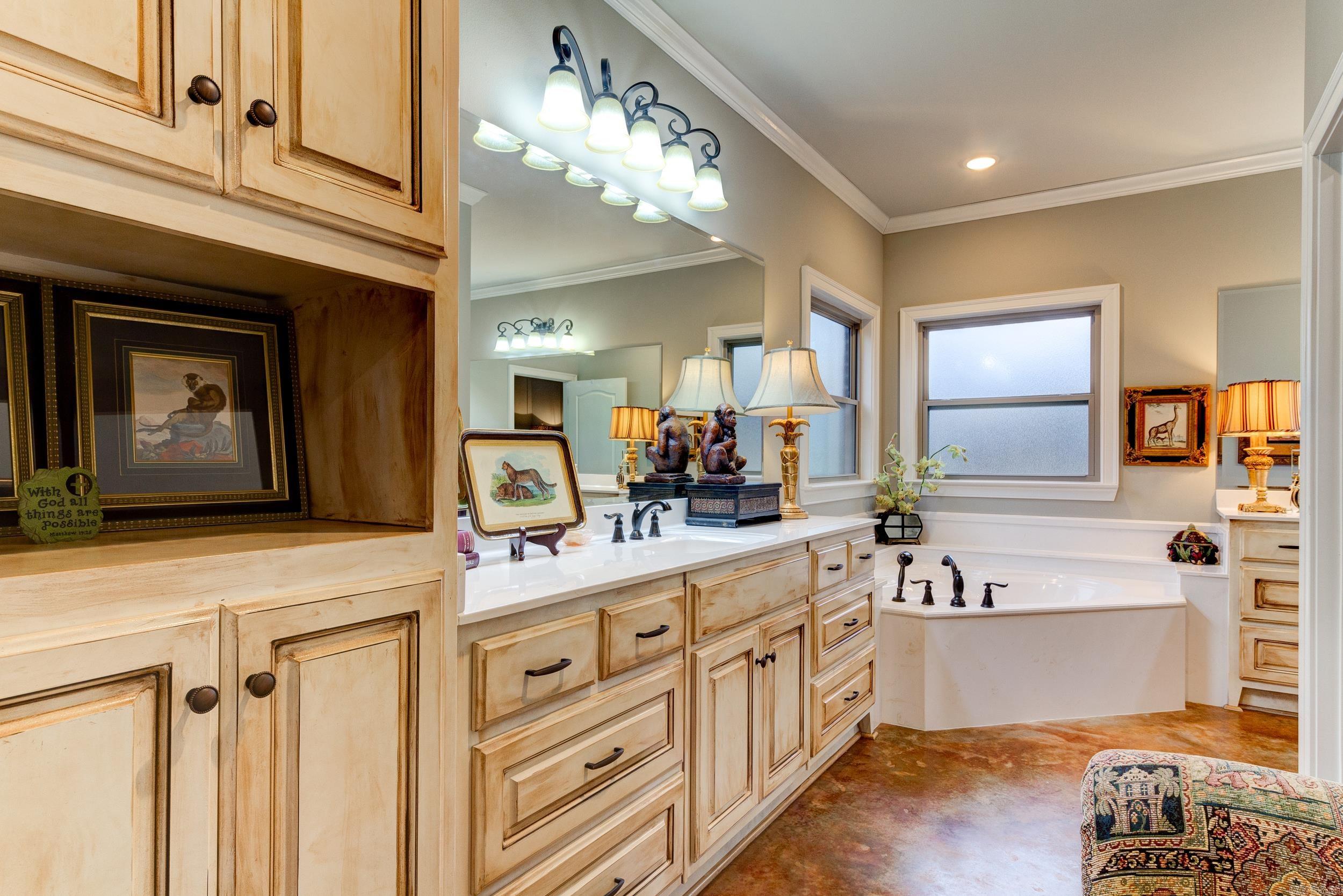 GREYSTONE - Residential