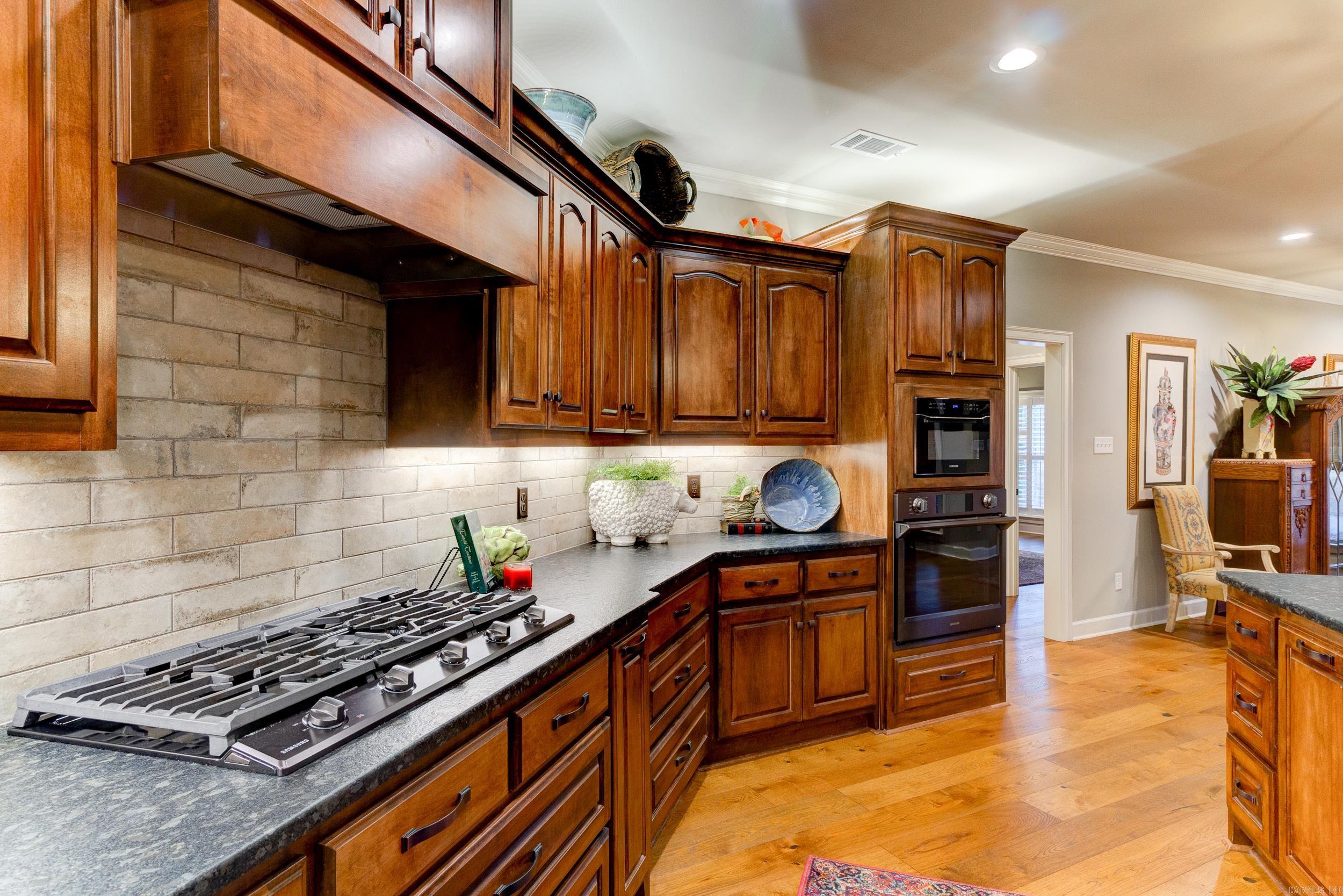 GREYSTONE - Residential