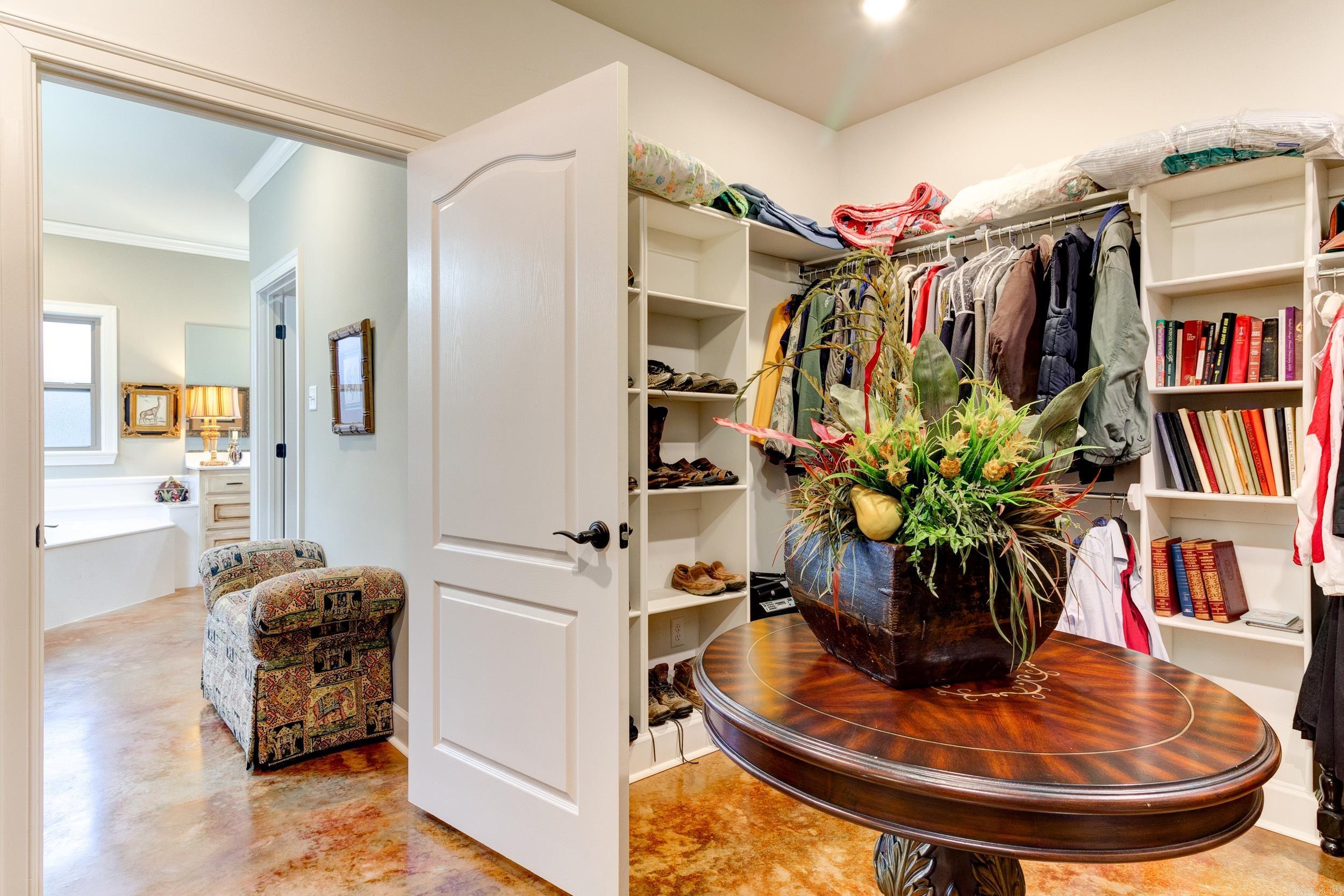 GREYSTONE - Residential