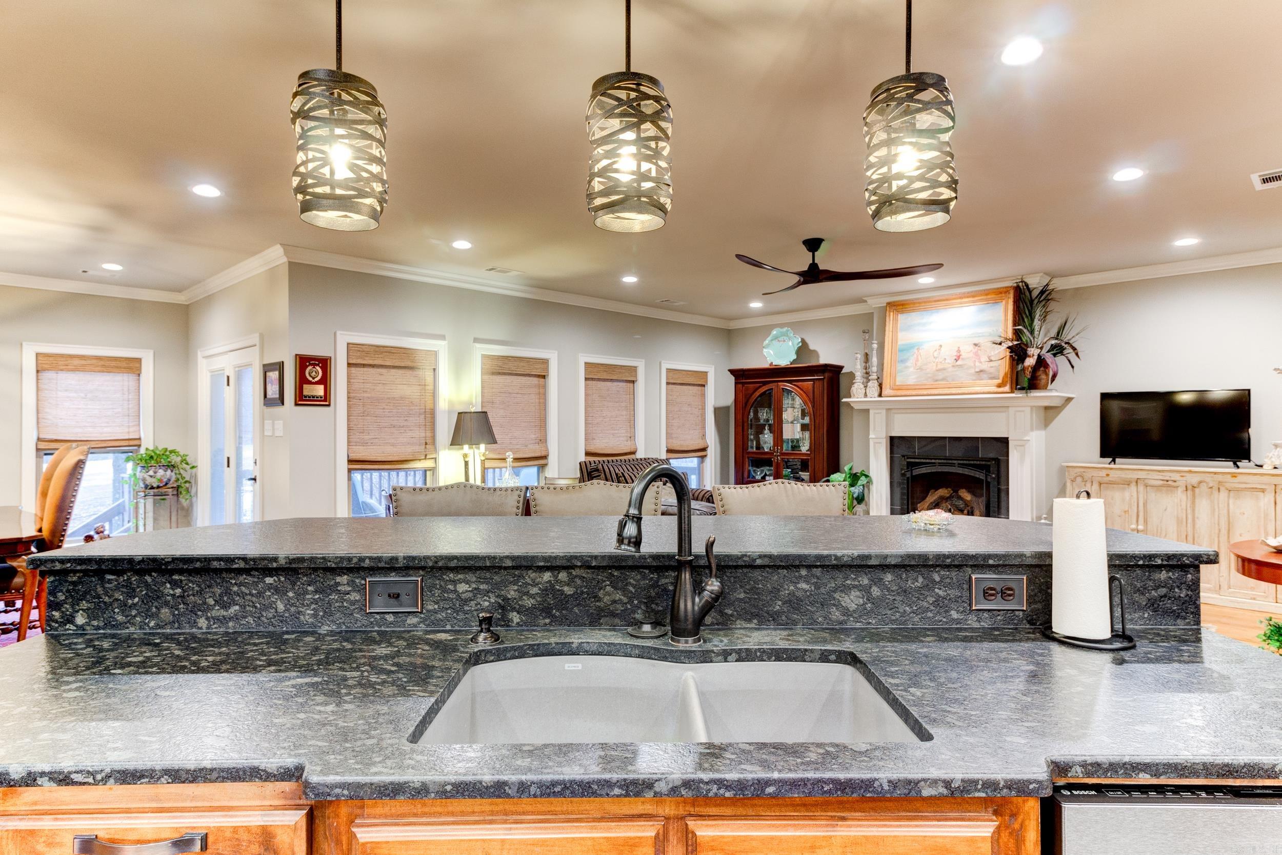 GREYSTONE - Residential