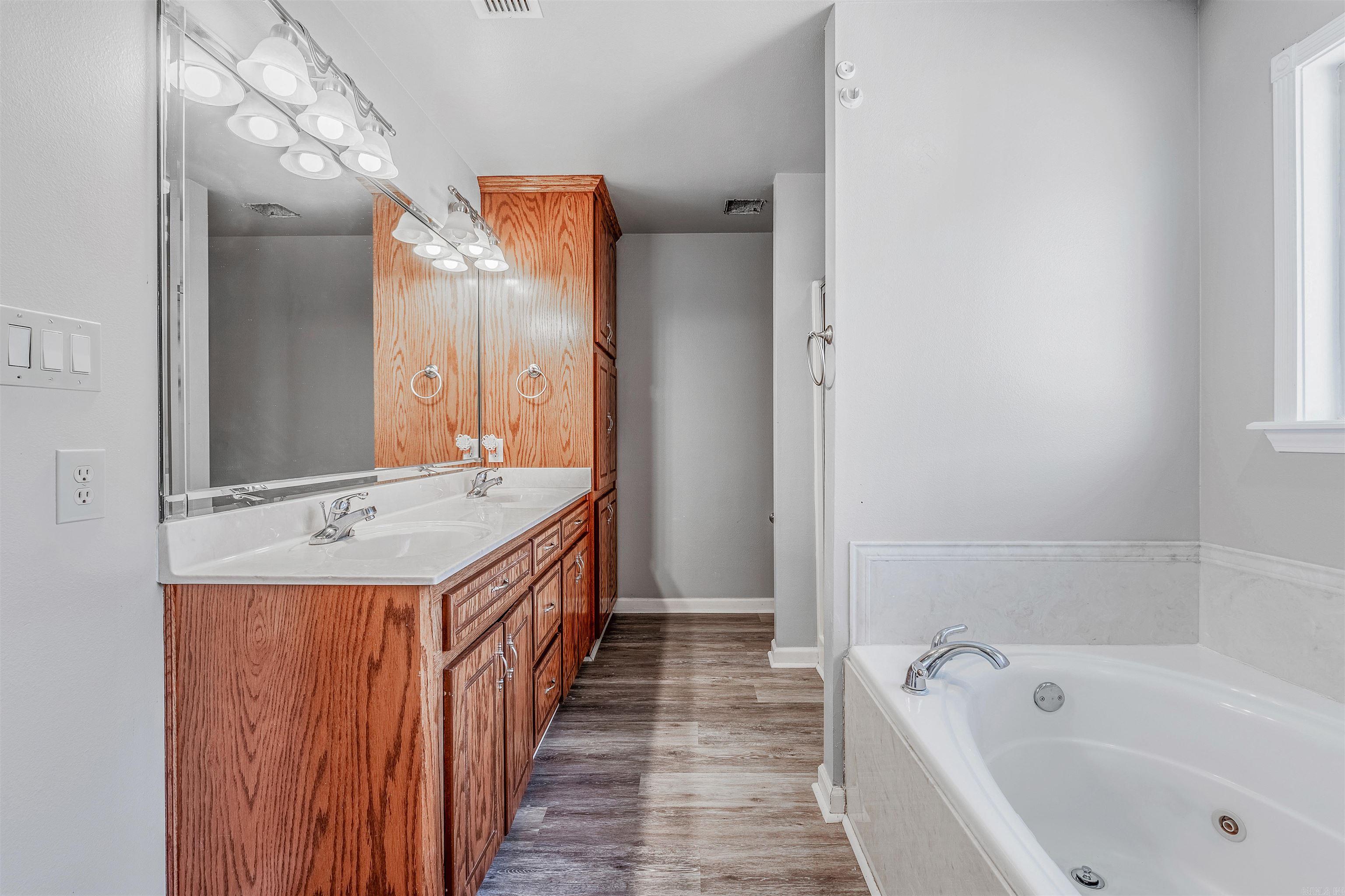 THE WILLOWS - Residential