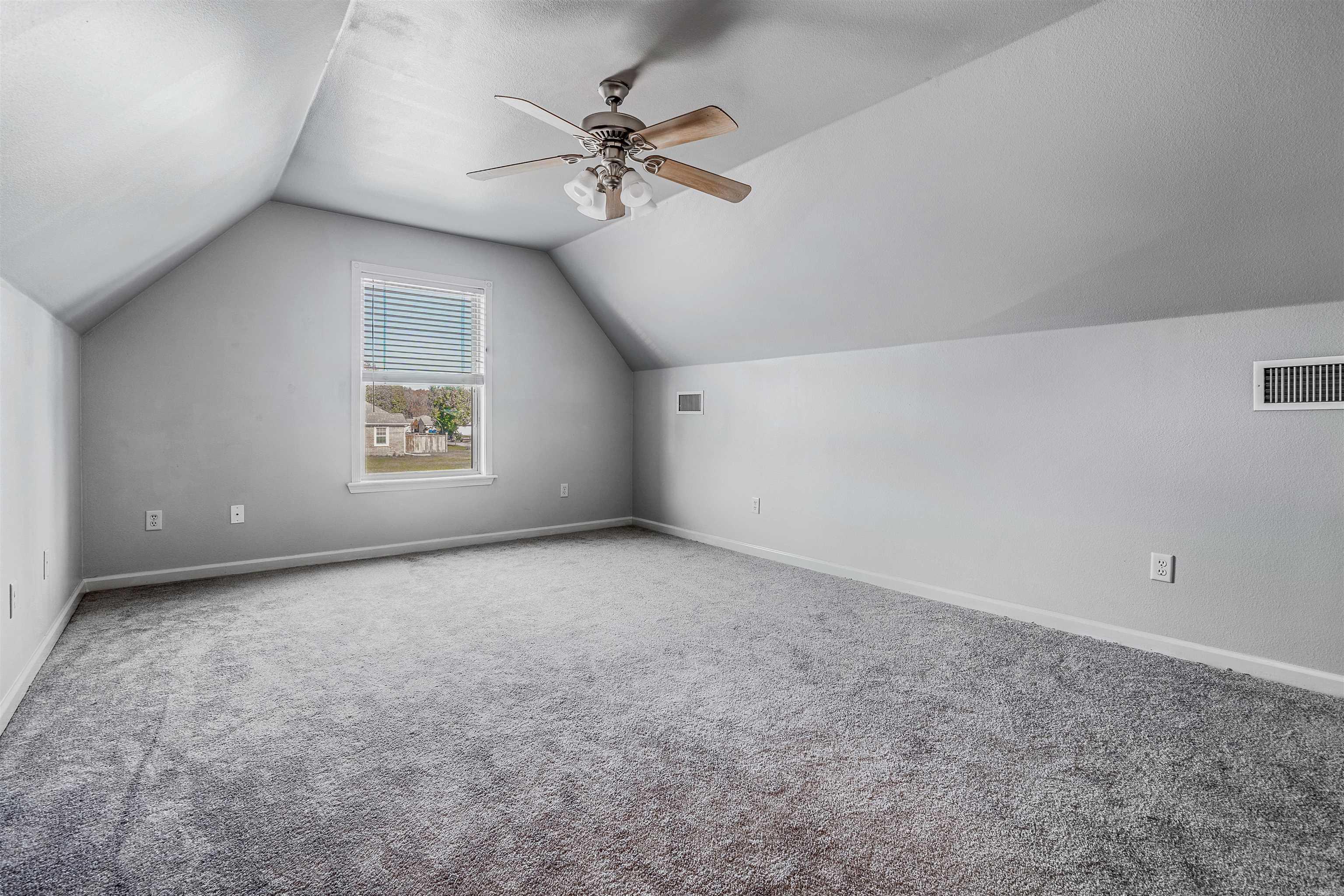 THE WILLOWS - Residential