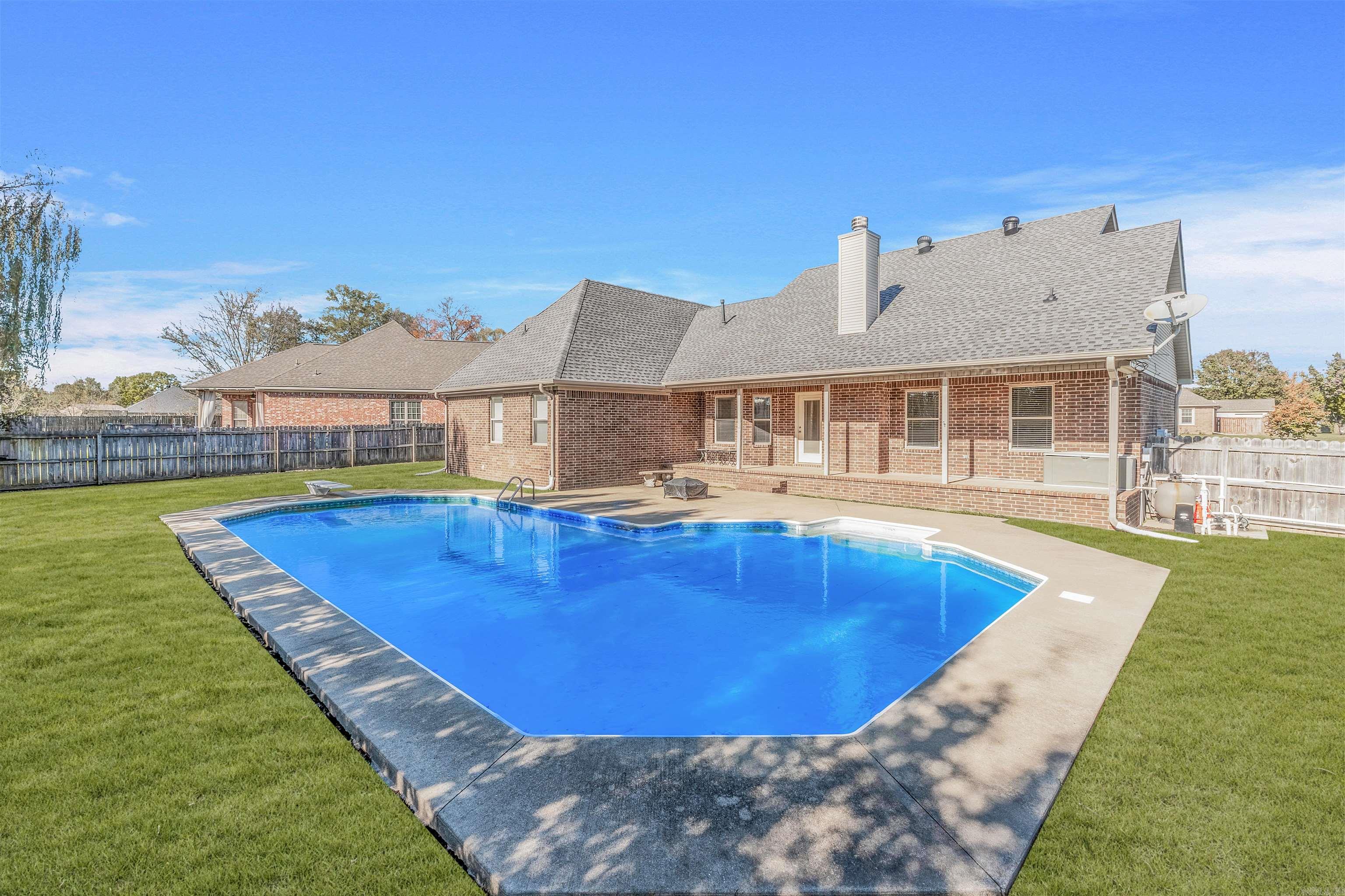 THE WILLOWS - Residential