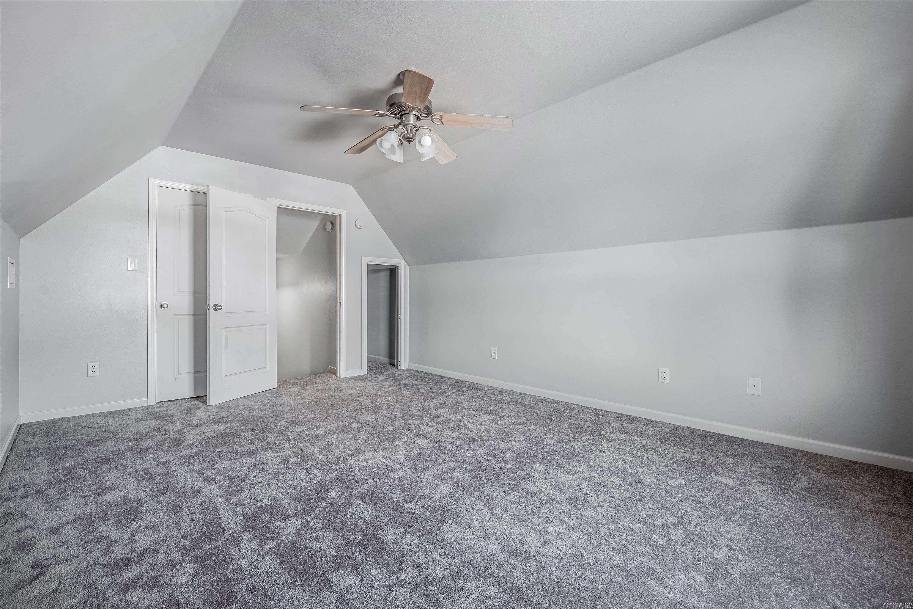 THE WILLOWS - Residential