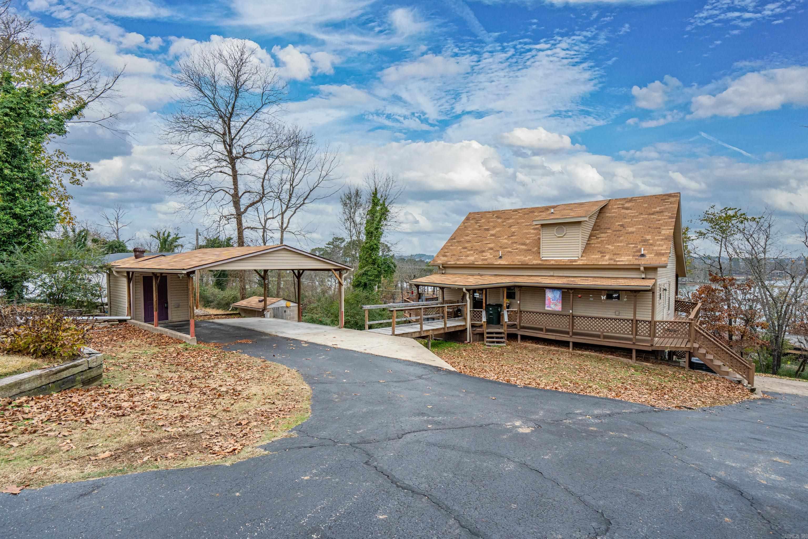 NORTH SHORE - Residential