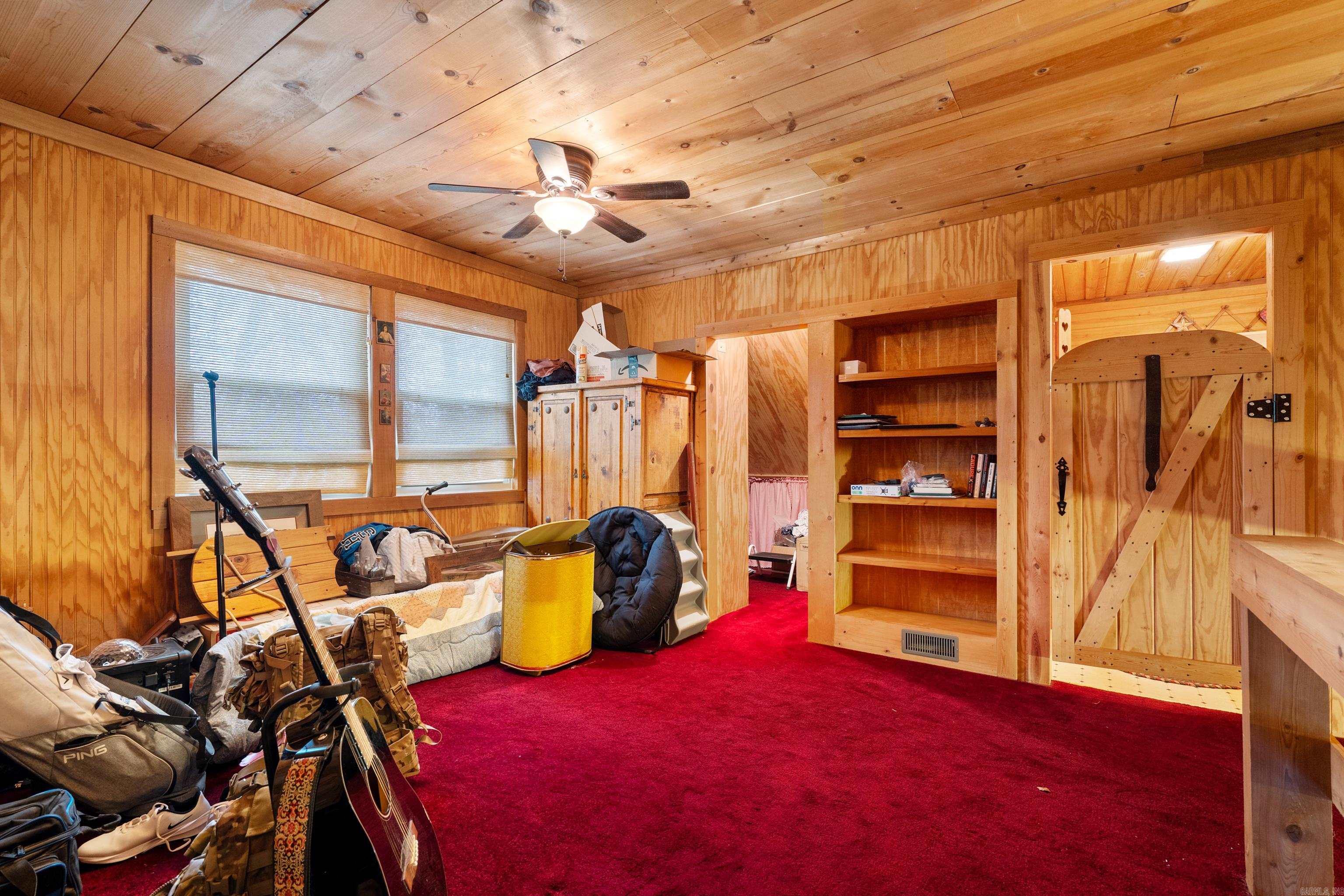 NORTH SHORE - Residential