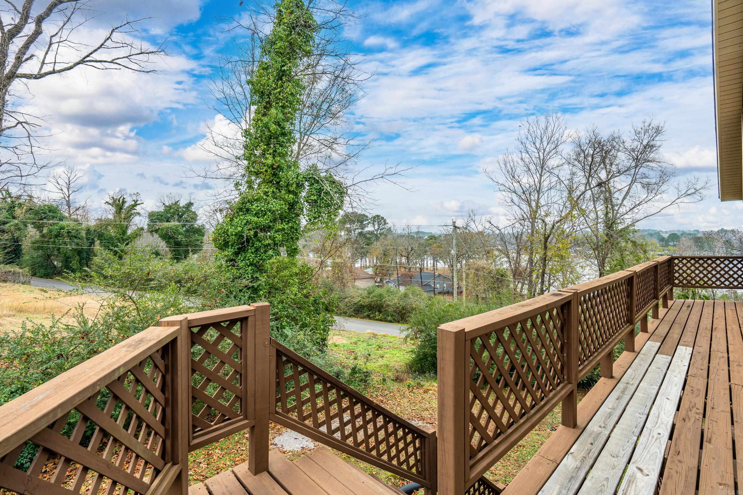 NORTH SHORE - Residential