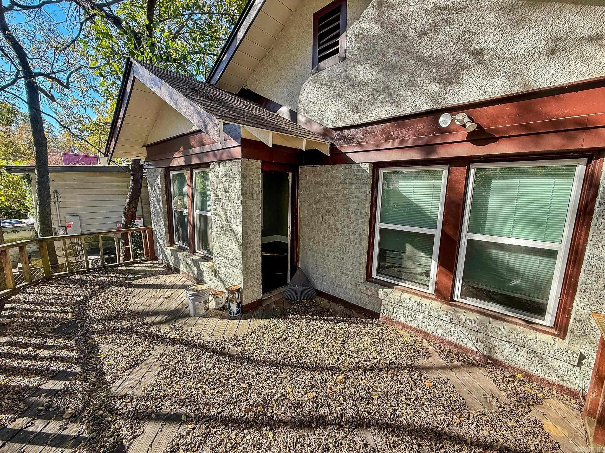 BEACHES - Residential