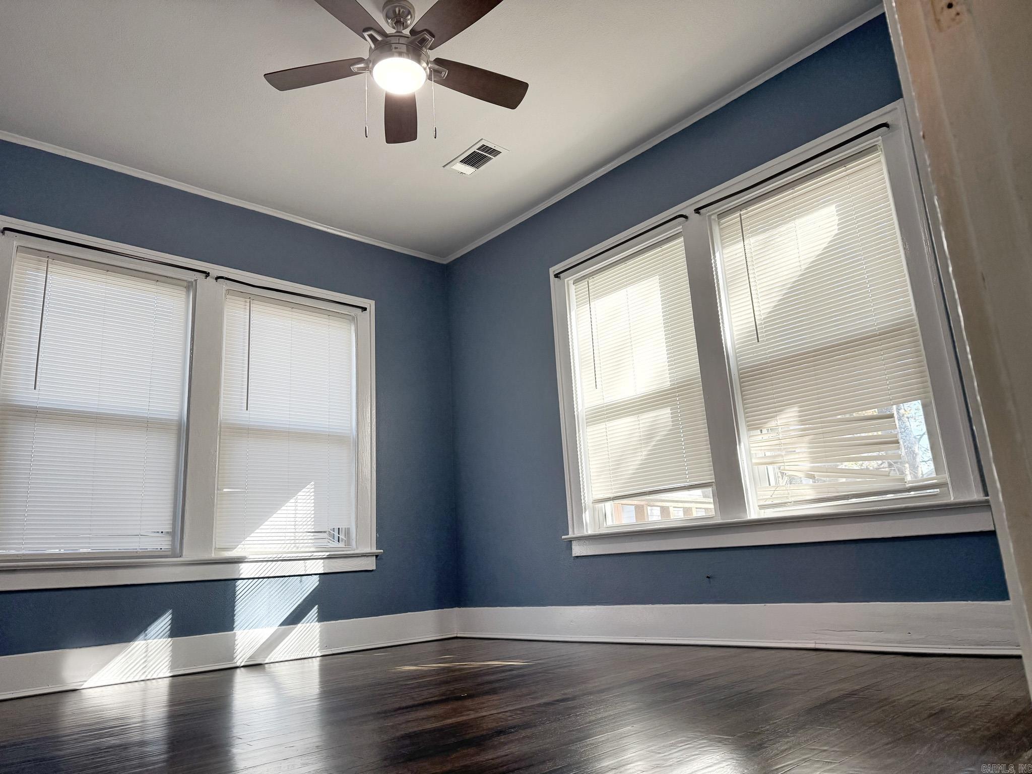 BEACHES - Residential