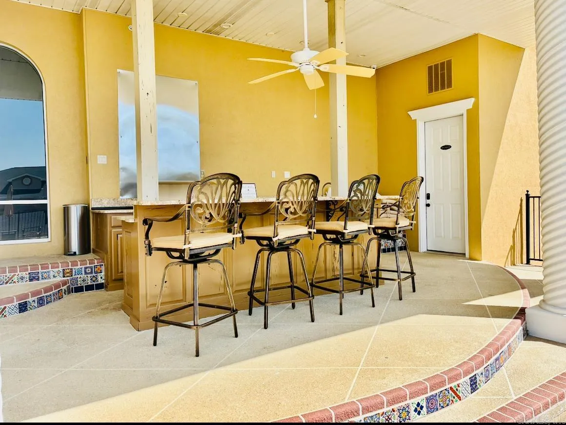 Hot Springs, Arkansas 71913, United States, 2 Bedrooms Bedrooms, ,2 BathroomsBathrooms,Residential,Active,136952