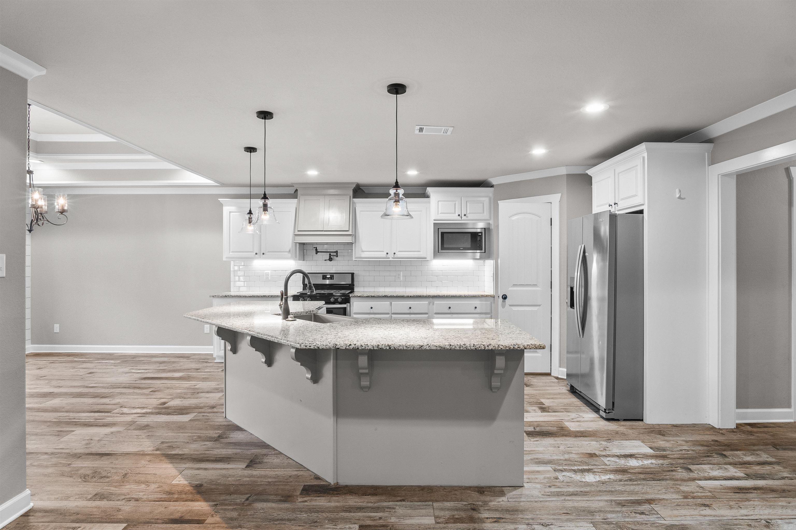 CABOT HIGHLANDS - Residential