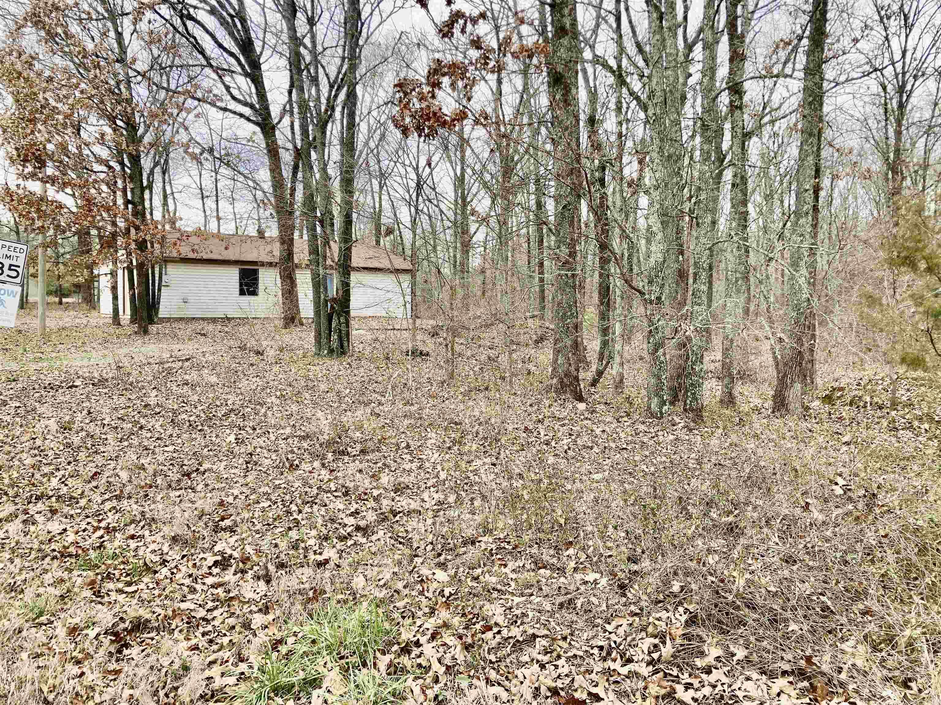 Metes & Bounds - Land