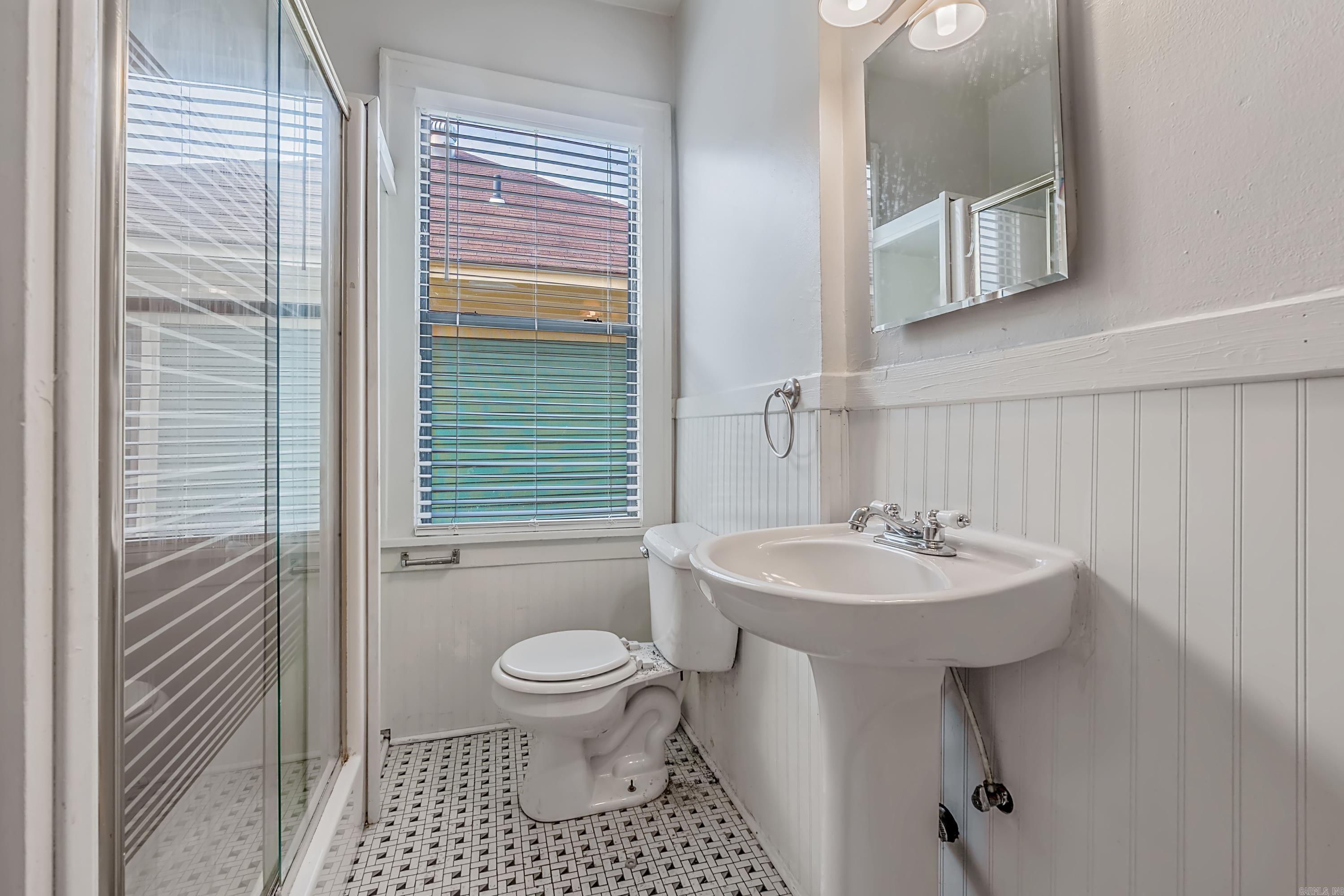 Weldon E Wrights - Residential Income