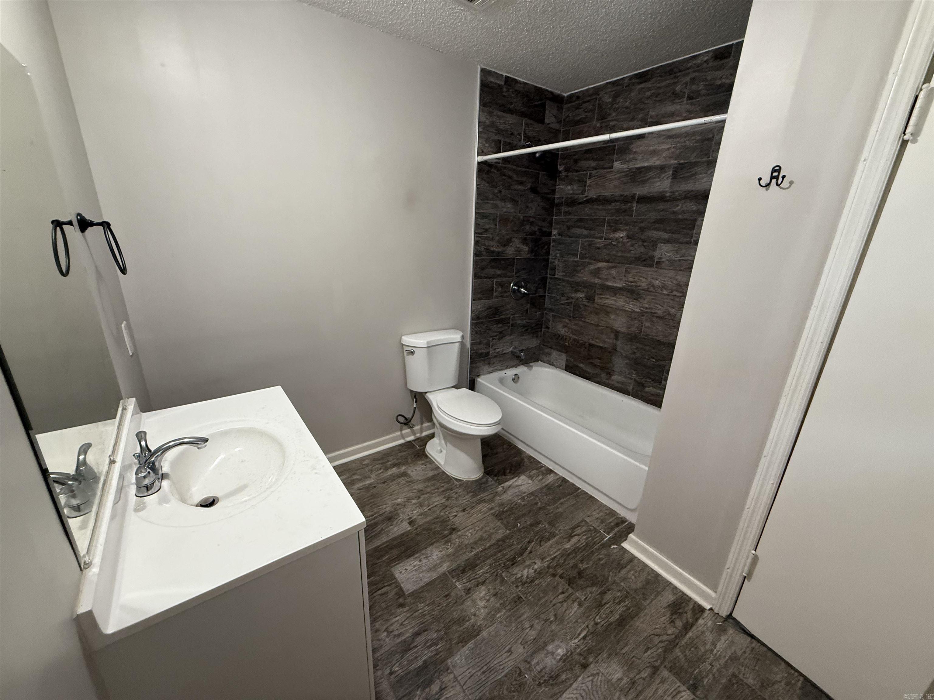 BOULEVARD TERRACE - Residential