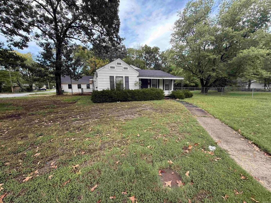 Remodeled and full of charm, this spacious 3-bedroom, 2-bath home sits on a quiet street in Little Rock—just minutes from the University of Arkansas at Little Rock. With 1,992 sq ft of living space, the open floor plan offers plenty of room to spread out.  The oversized primary bedroom features a walk-in closet and a private full bathroom. You’ll also love the large laundry room with extra storage. Outside, enjoy a good-sized backyard and a private 2-car garage that could be used as a workshop.  Schedule your showing today!