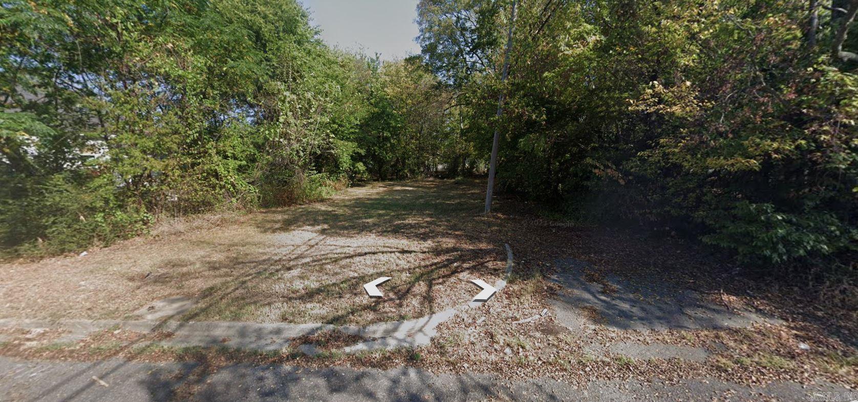 Vacant residential lot off Chester. Near Philander Smith College.