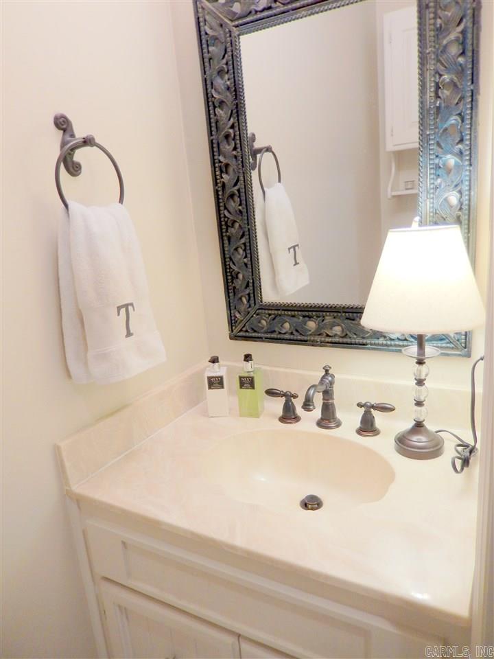 OTTER CREEK COMMUNITY - Residential