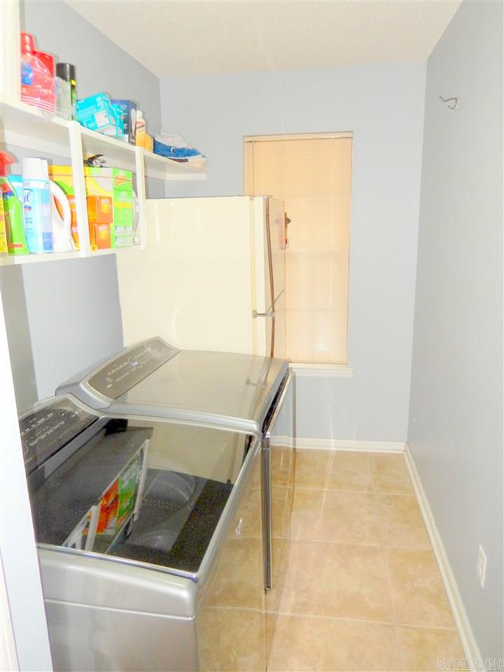 OTTER CREEK COMMUNITY - Residential