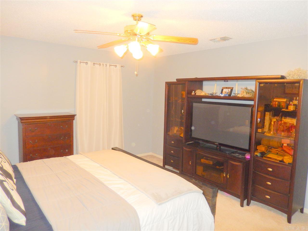 OTTER CREEK COMMUNITY - Residential