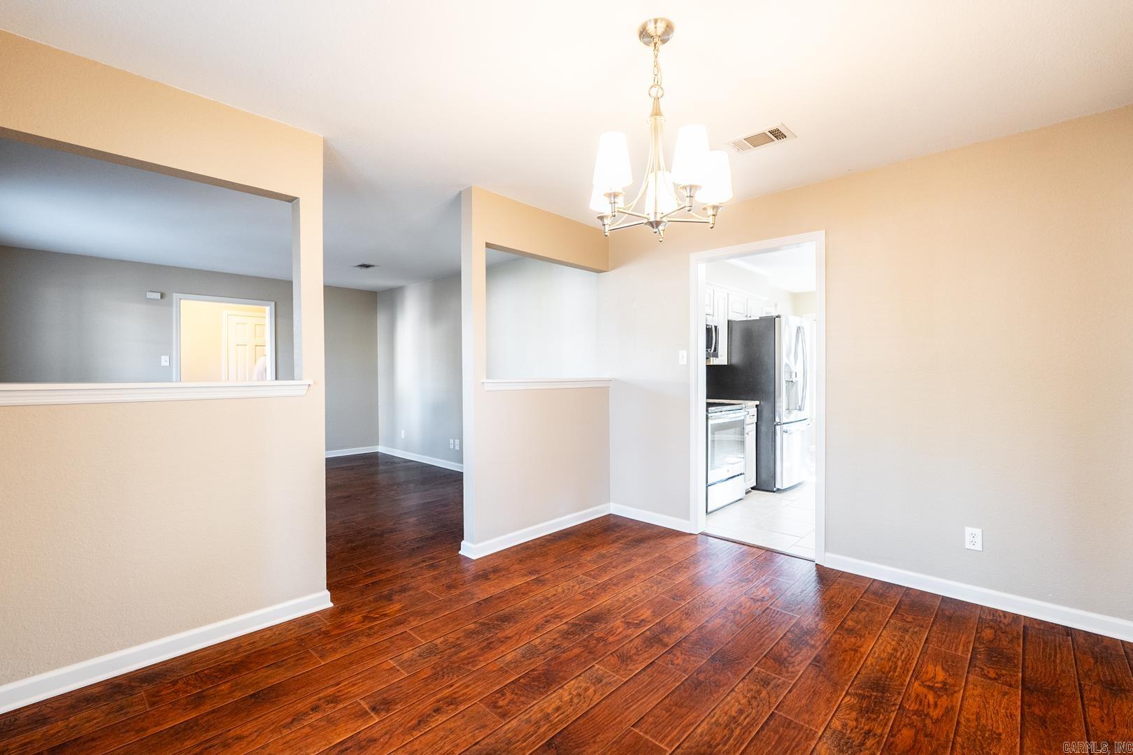 FOXWOOD J - Residential