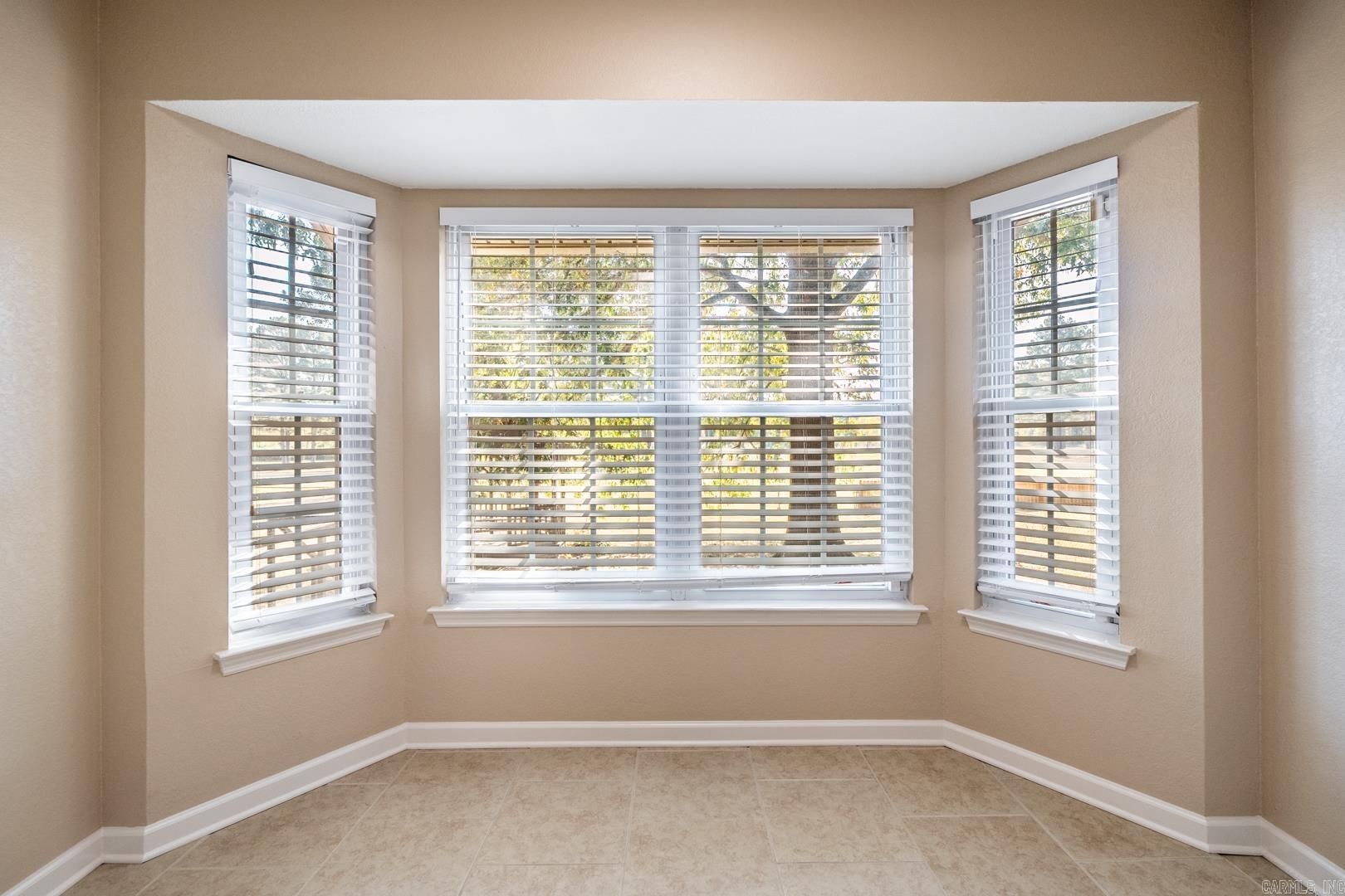 FOXWOOD J - Residential