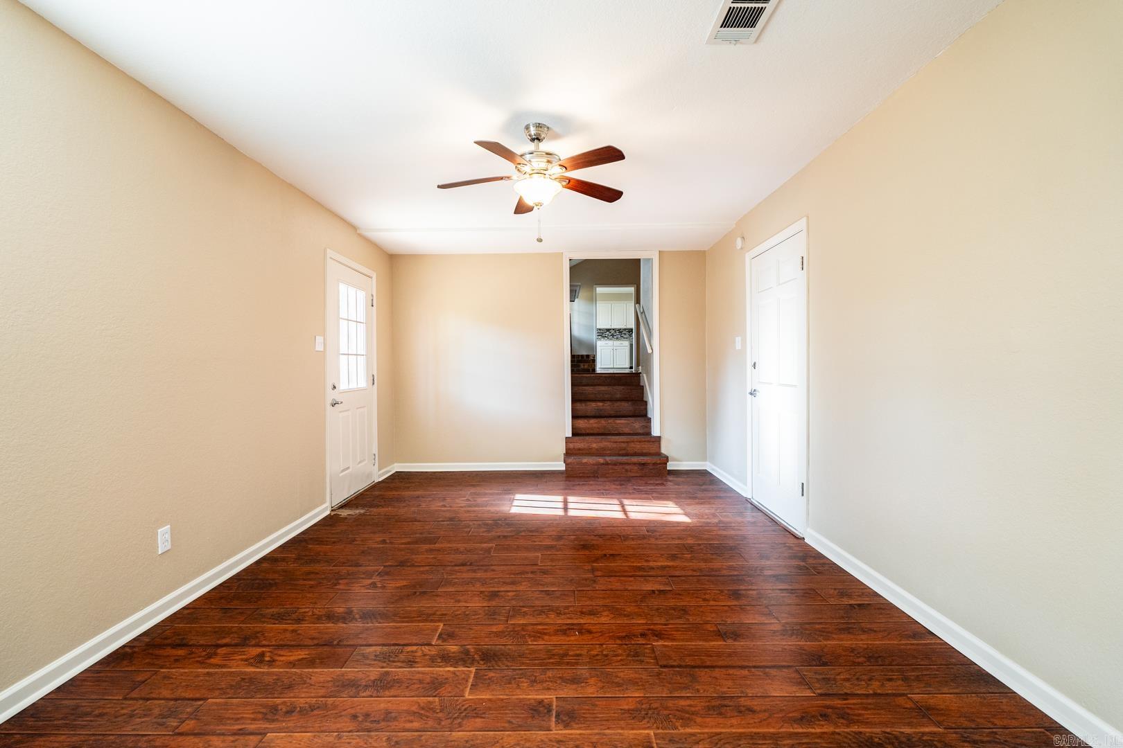 FOXWOOD J - Residential