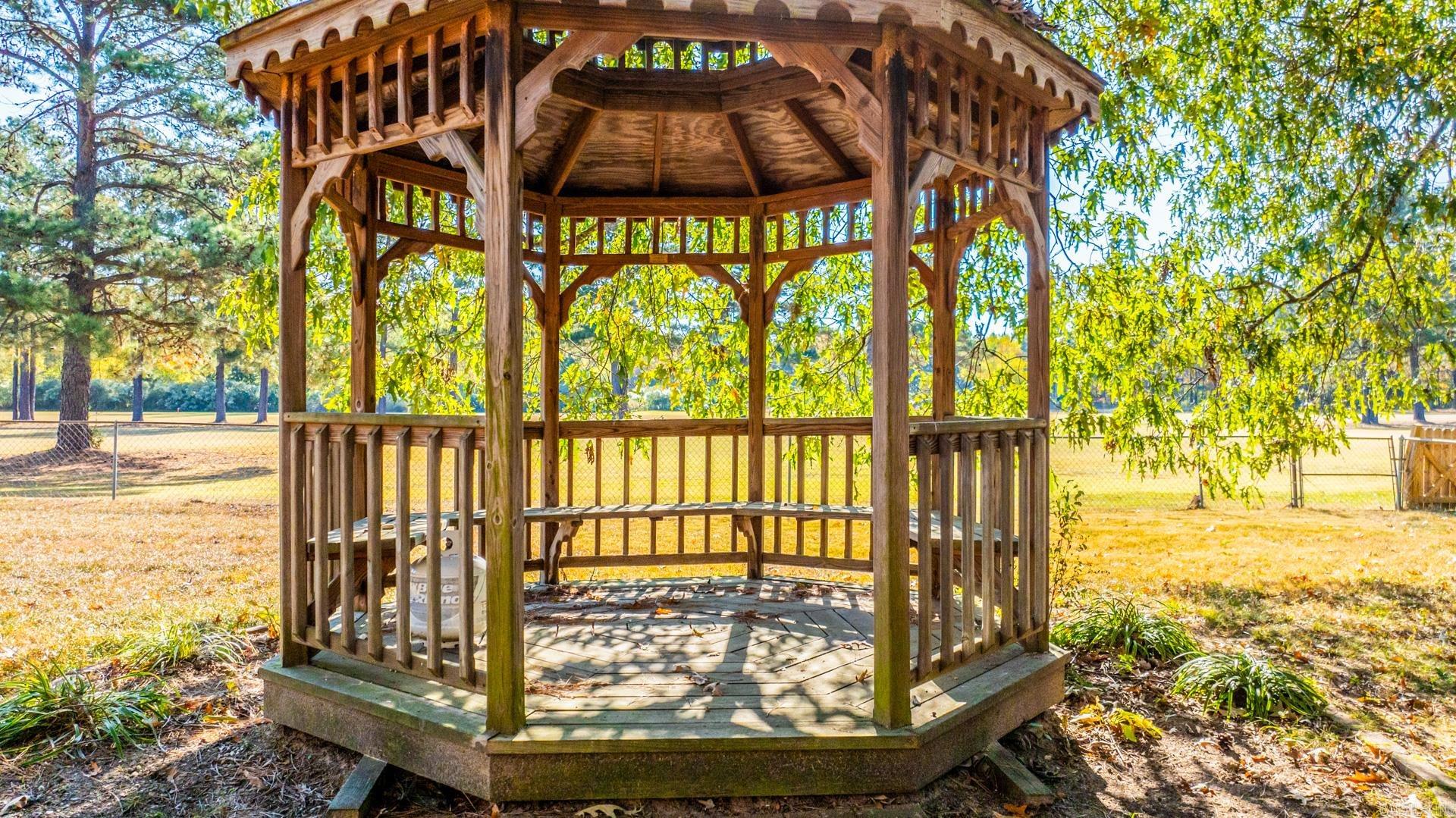 FOXWOOD J - Residential