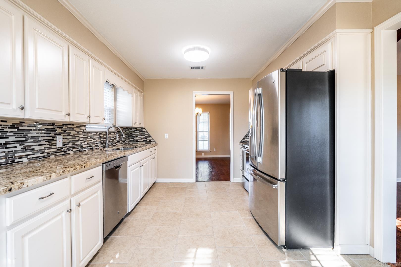 FOXWOOD J - Residential