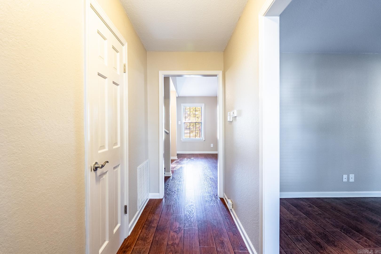 FOXWOOD J - Residential