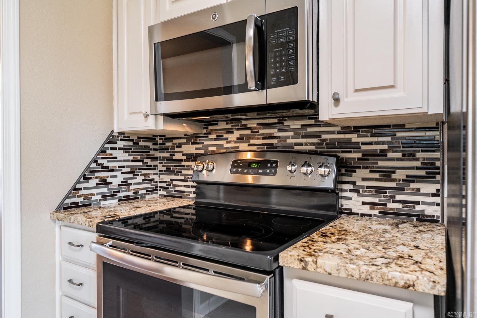 FOXWOOD J - Residential