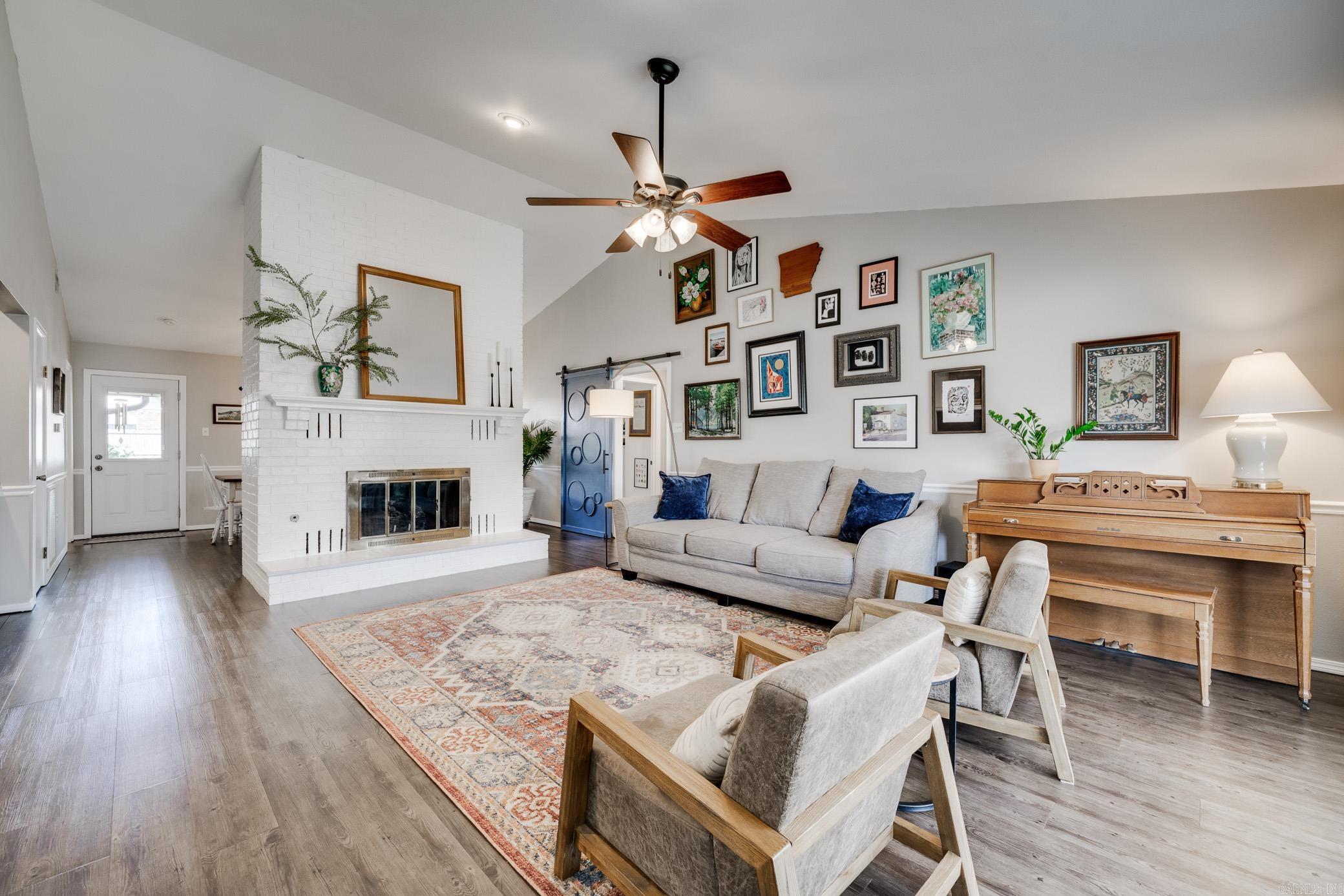 BAINBRIDGE - Residential