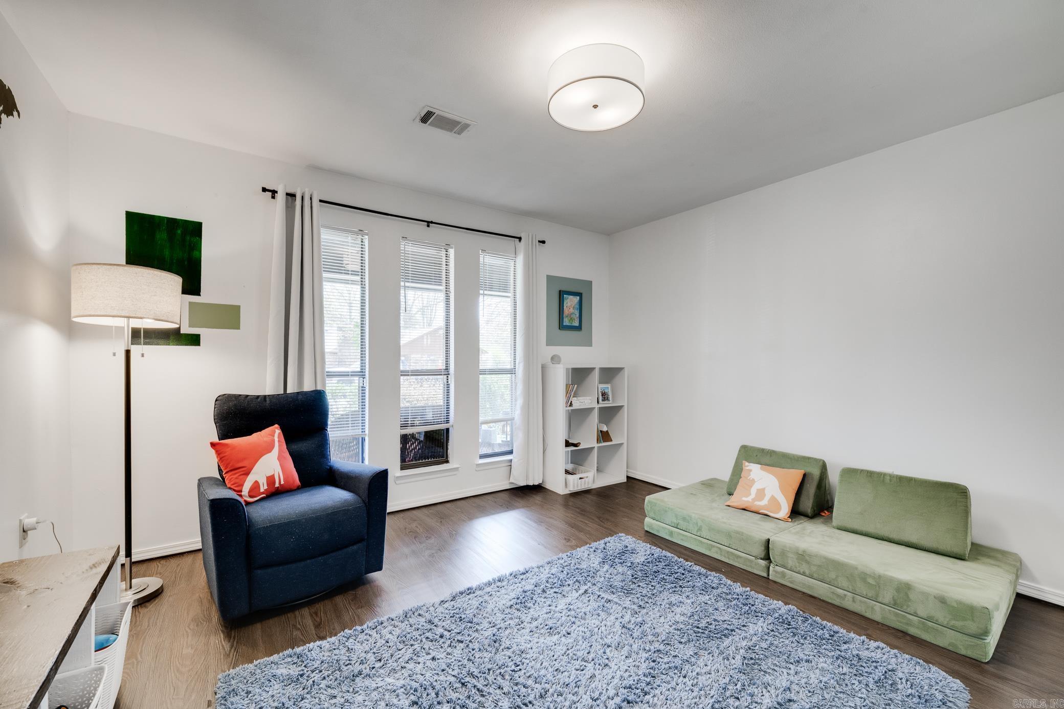 BAINBRIDGE - Residential