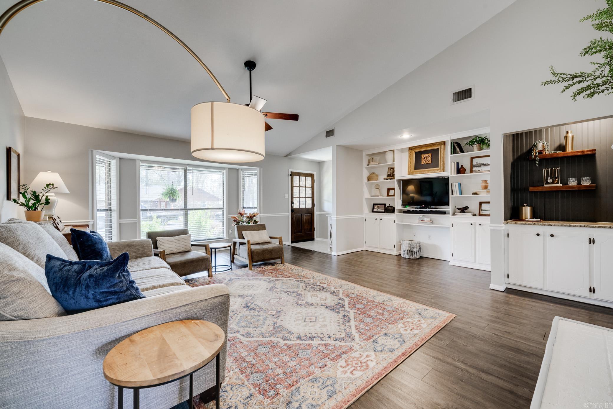 BAINBRIDGE - Residential