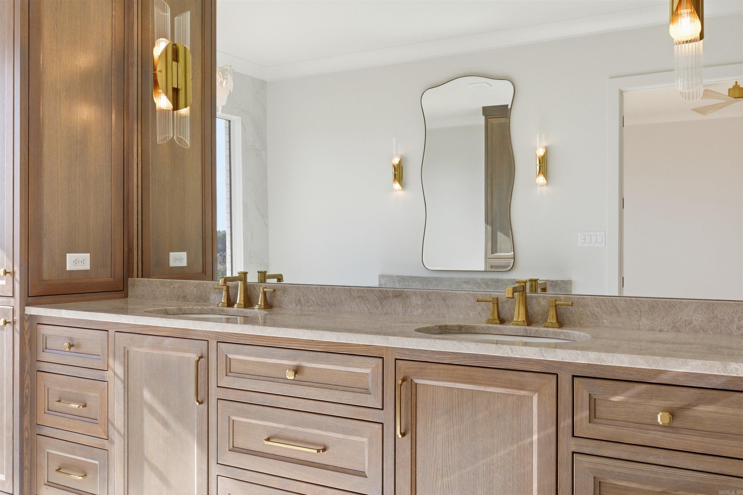 WATERVIEW ESTATES - Residential