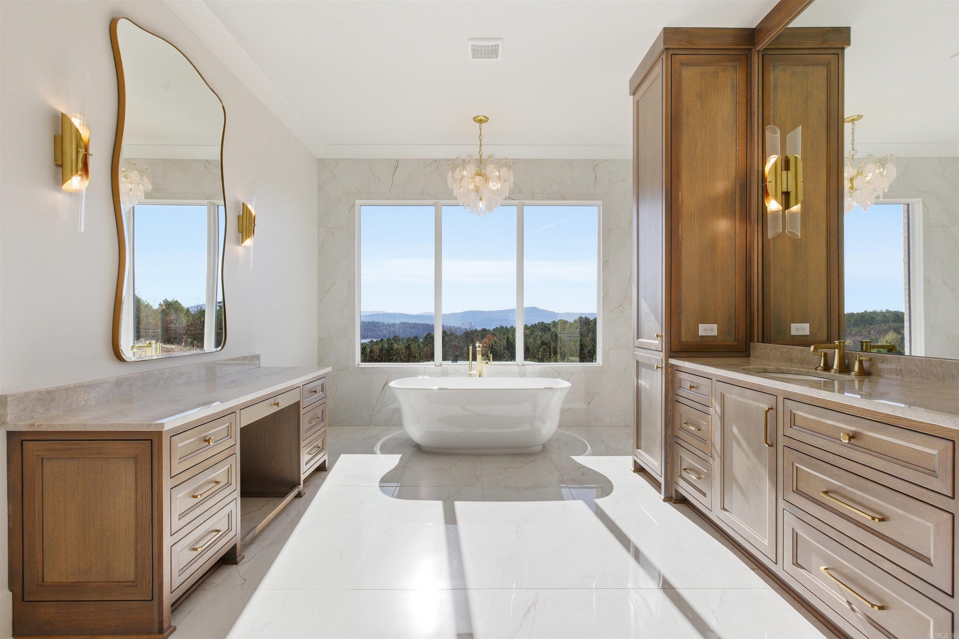 WATERVIEW ESTATES - Residential