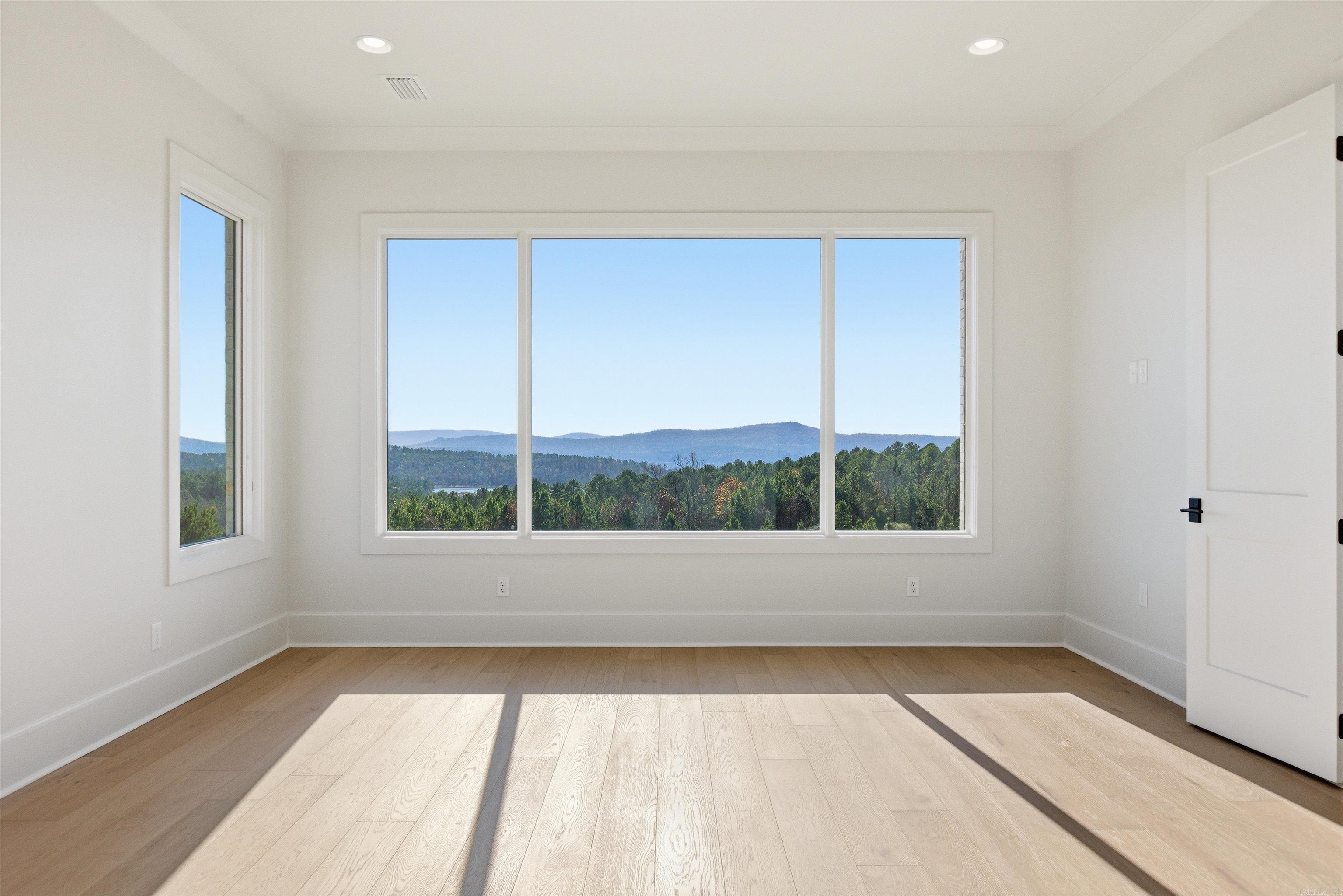 WATERVIEW ESTATES - Residential