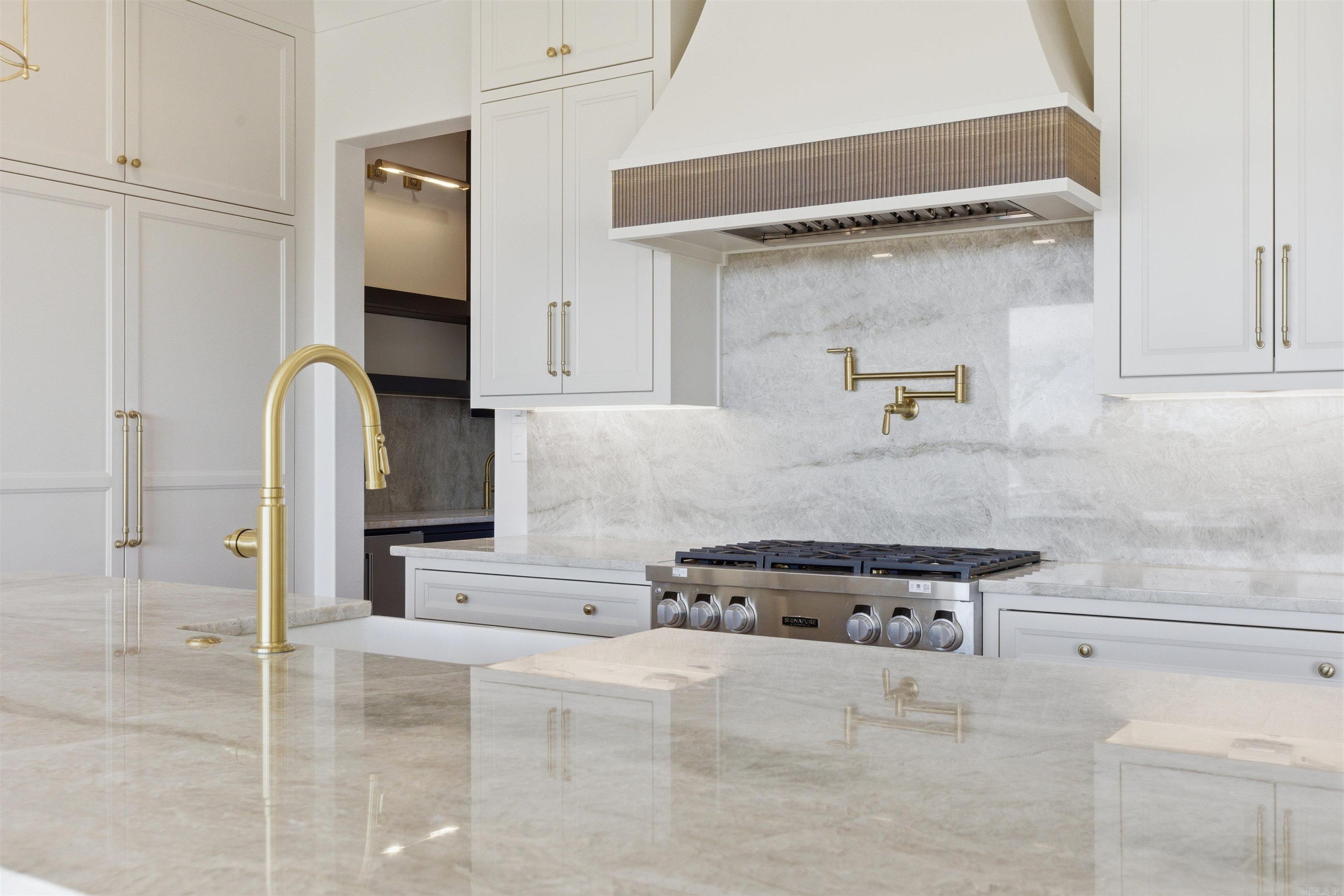 WATERVIEW ESTATES - Residential