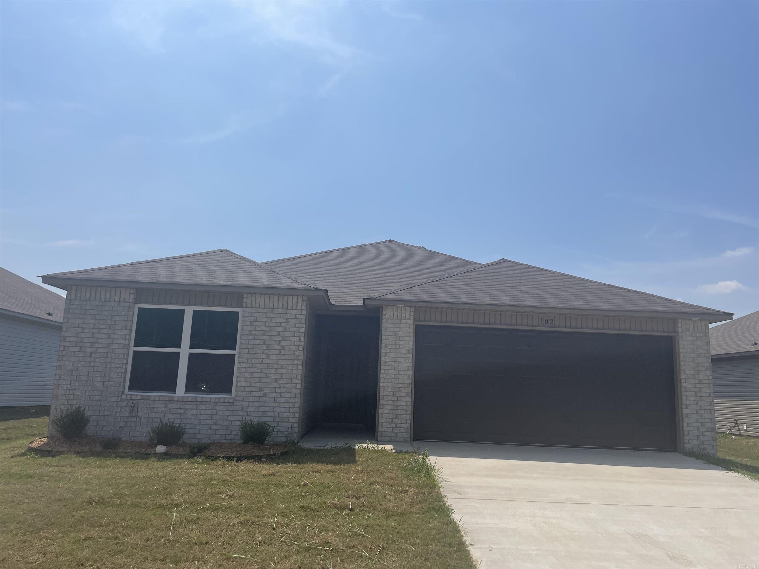 CYPRESS BEND AT WHITE OAK CROSSI - Residential