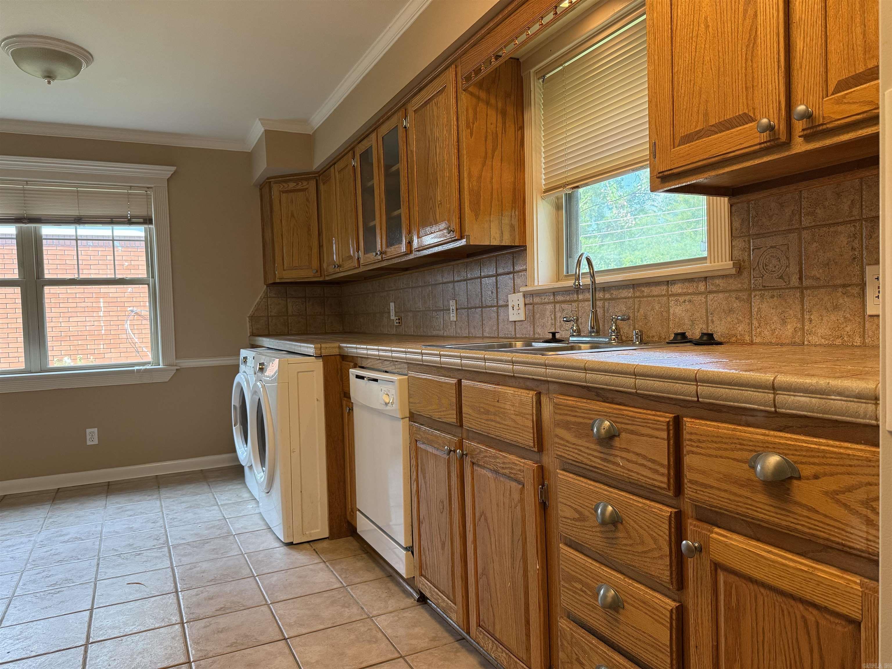 SHANNON HILLS EAST - Residential