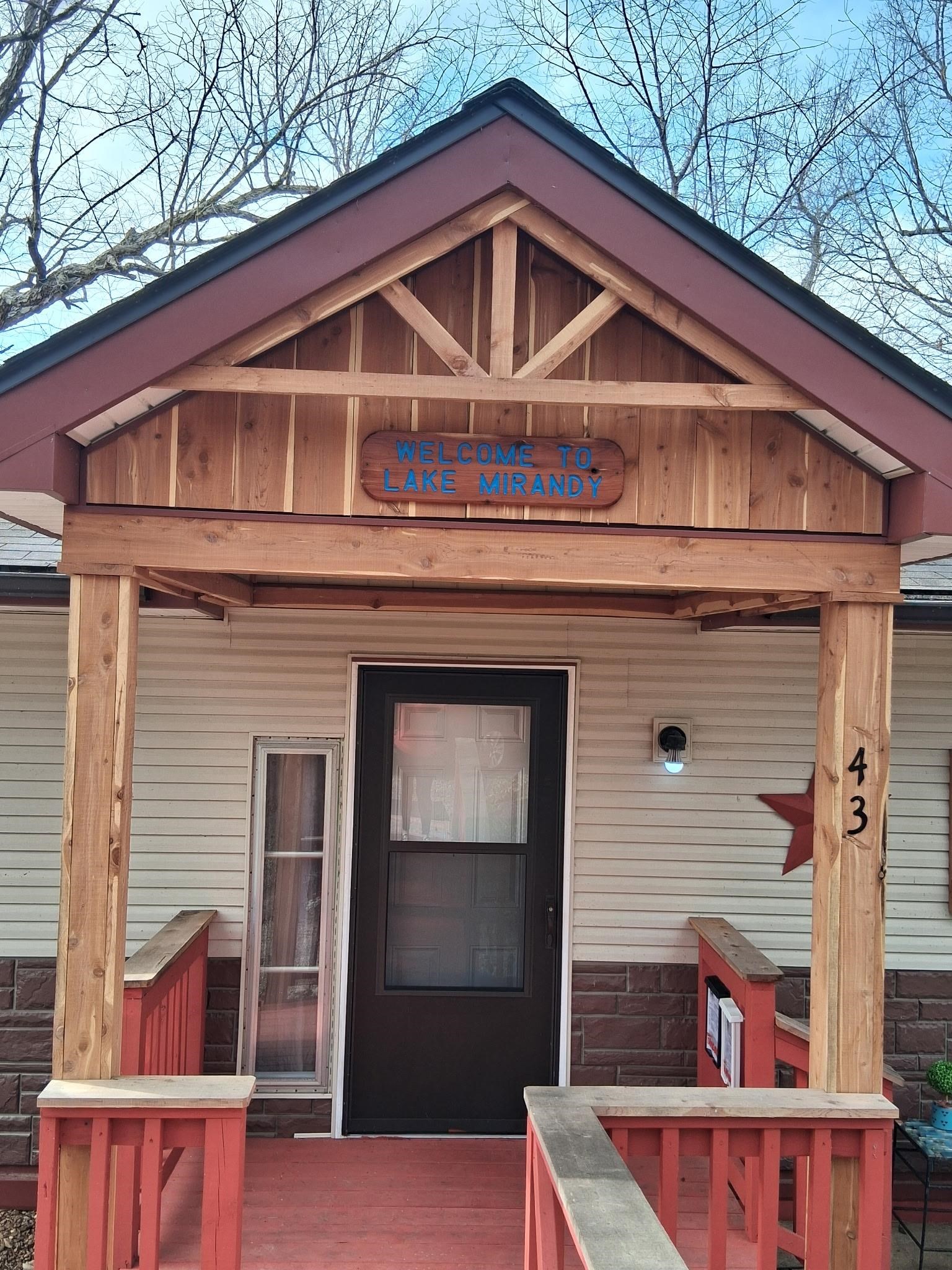 SMALL LAKE - Residential